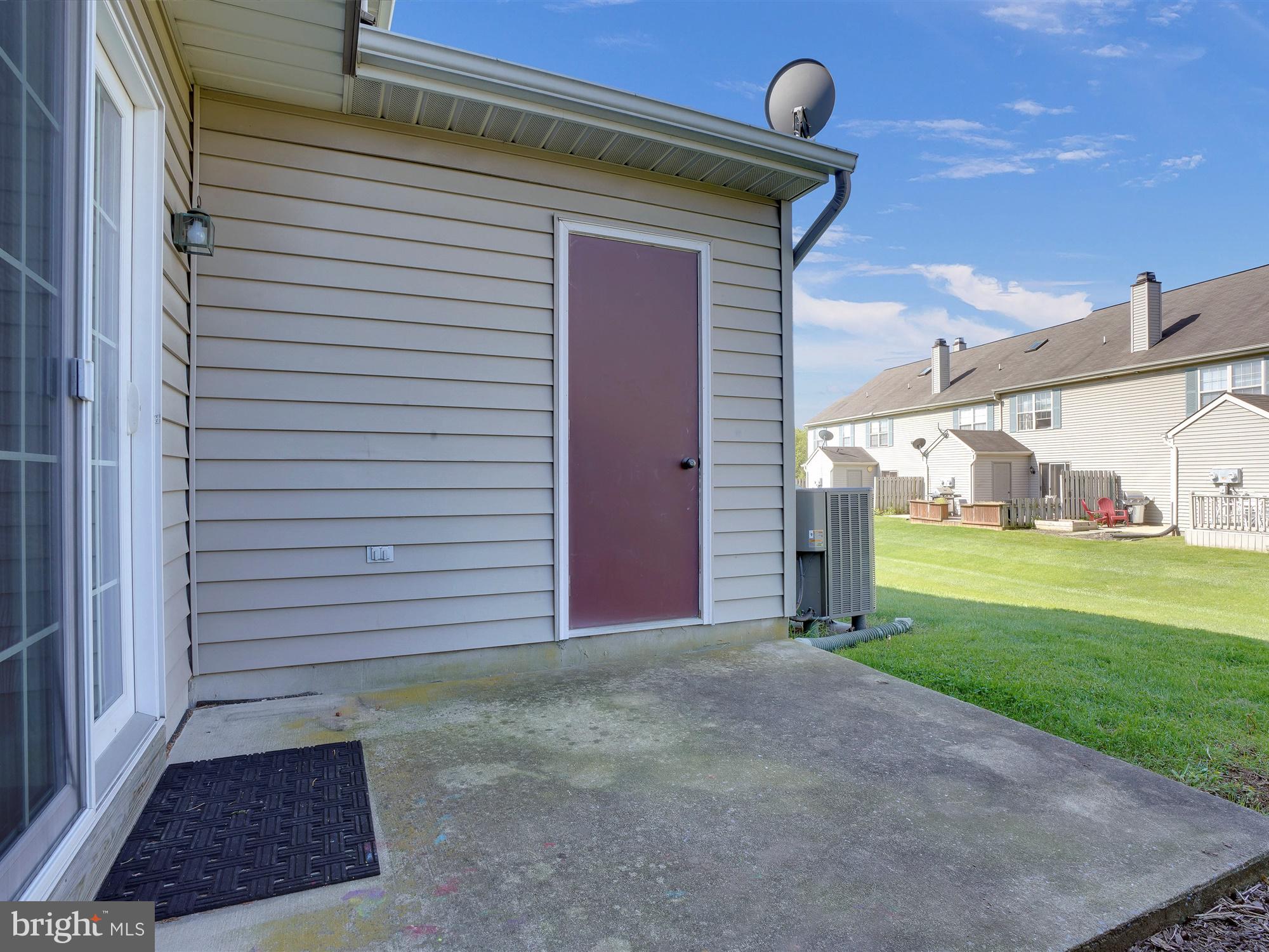 GRANDVIEW CHASE - Residential