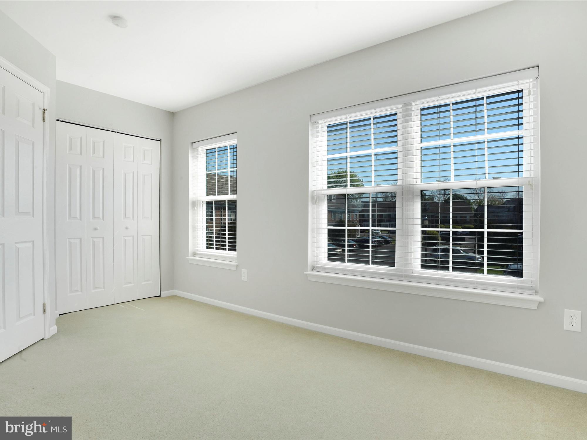 GRANDVIEW CHASE - Residential