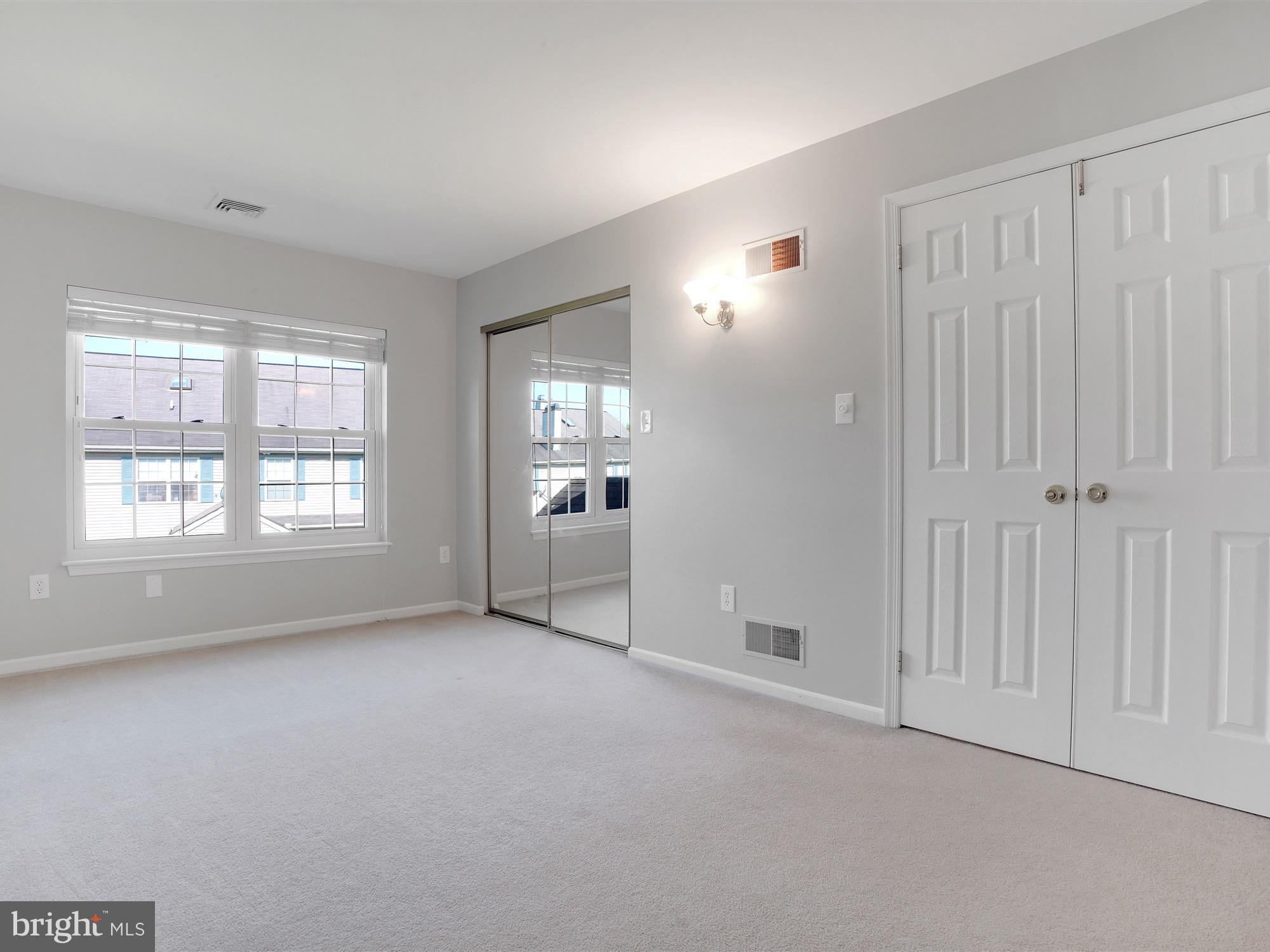 GRANDVIEW CHASE - Residential