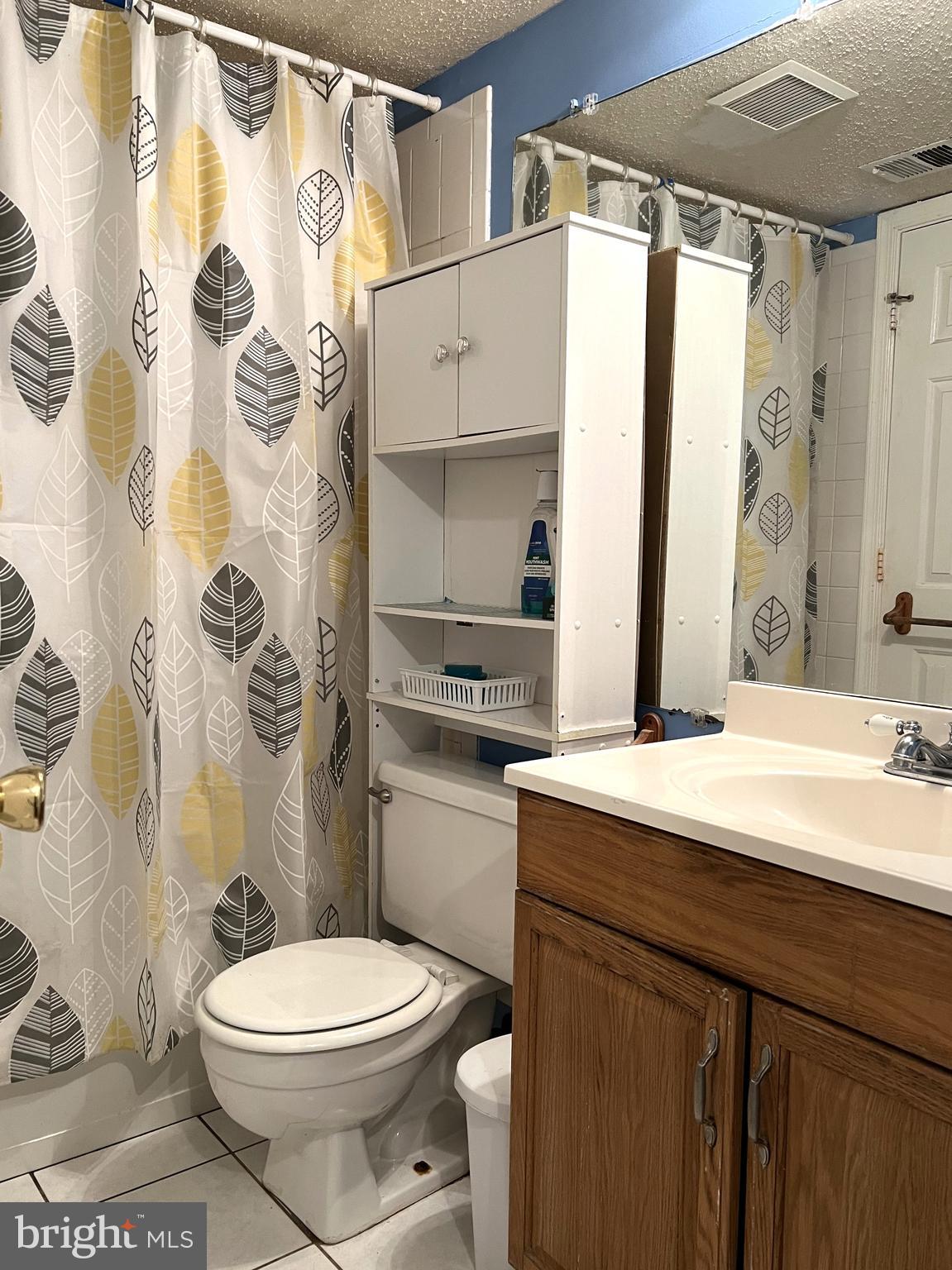 HUNTER'S SQUARE - Residential