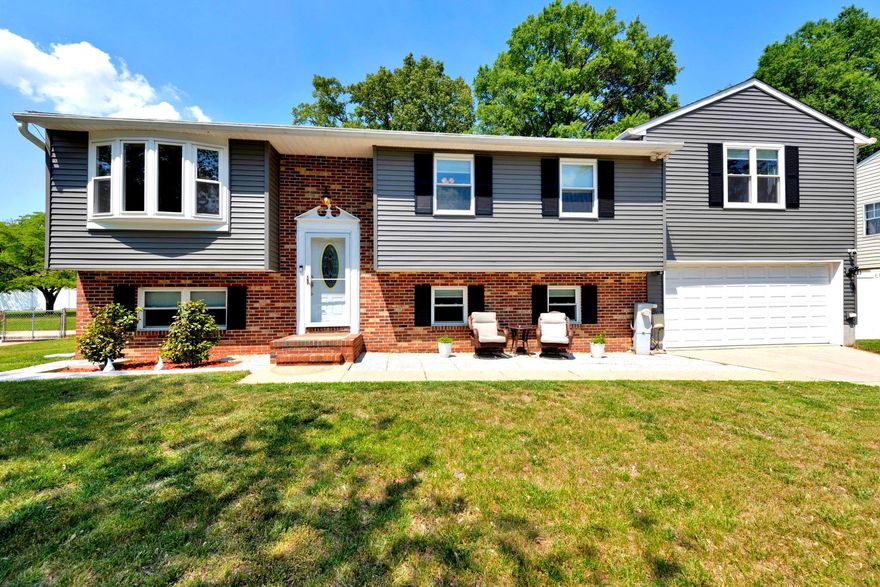 Super sized split in the heart of Severn!  BRING YOUR PICKIEST BUYERS. and PREPARE to SPLASH into Summer!Relax on the patio, the deck, in the Sunroom (w/mini-split), or enjoy the luxury of a pool right outside your back door!  4 or 5 BRs, 3.5 baths includes Primary En suite...and another BR w/attached bath.  Many updates/upgrades since 2020.  Roof  2025, Window Nation wdws (except Sun Room) 2025, Vinyl Siding 2025, HWH 2024, Remodeled spa like Primary Bath w/heated flooring,  Laundry in Primary Bath and Basement.  Vinyl Fenced Yard with 2 gates.  2 Car Garage.  This home will knock your socks off! Get Ready for Awesome! Professional Photos are Coming Soon, too!