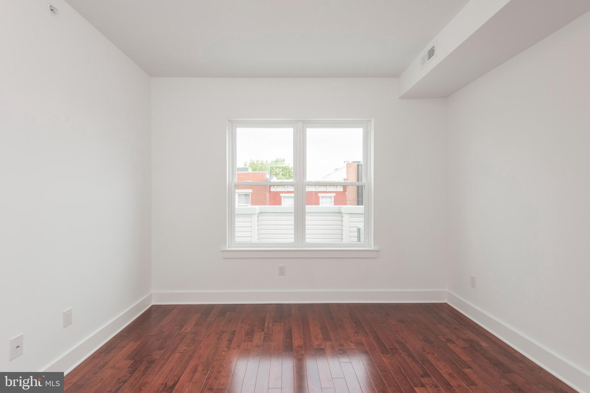 TEMPLE UNIVERSITY - Residential Lease