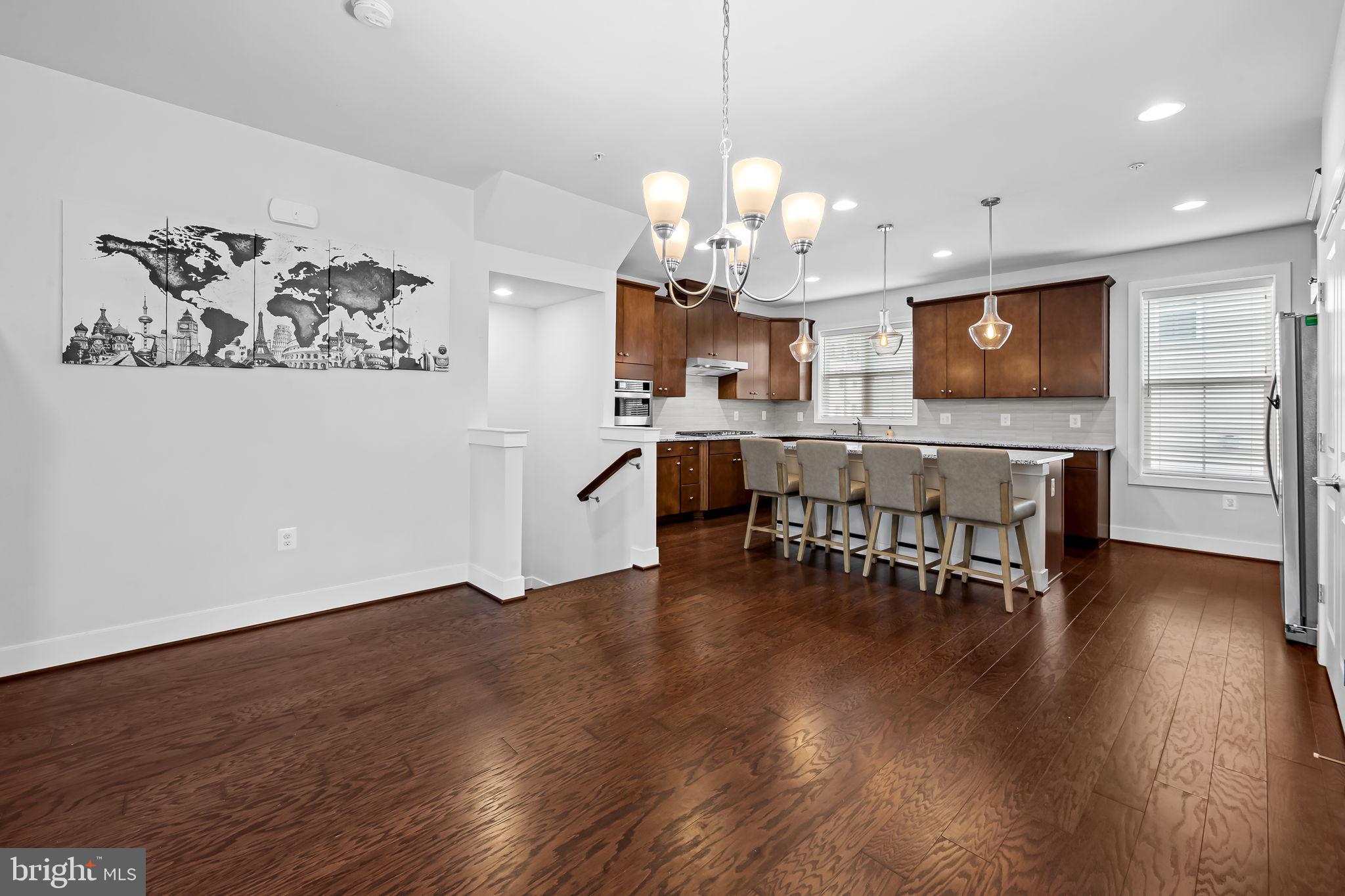 GLENMONT METROCENTRE - Residential Lease