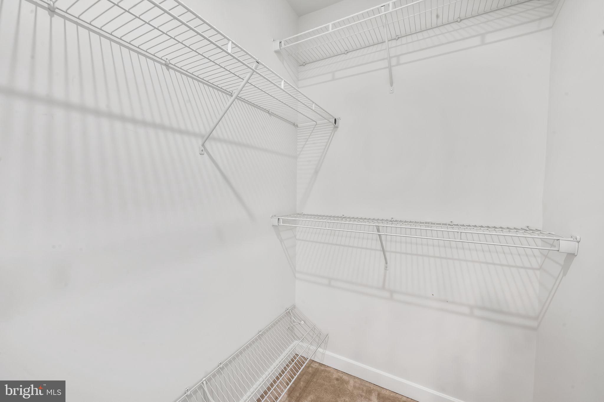 GLENMONT METROCENTRE - Residential Lease