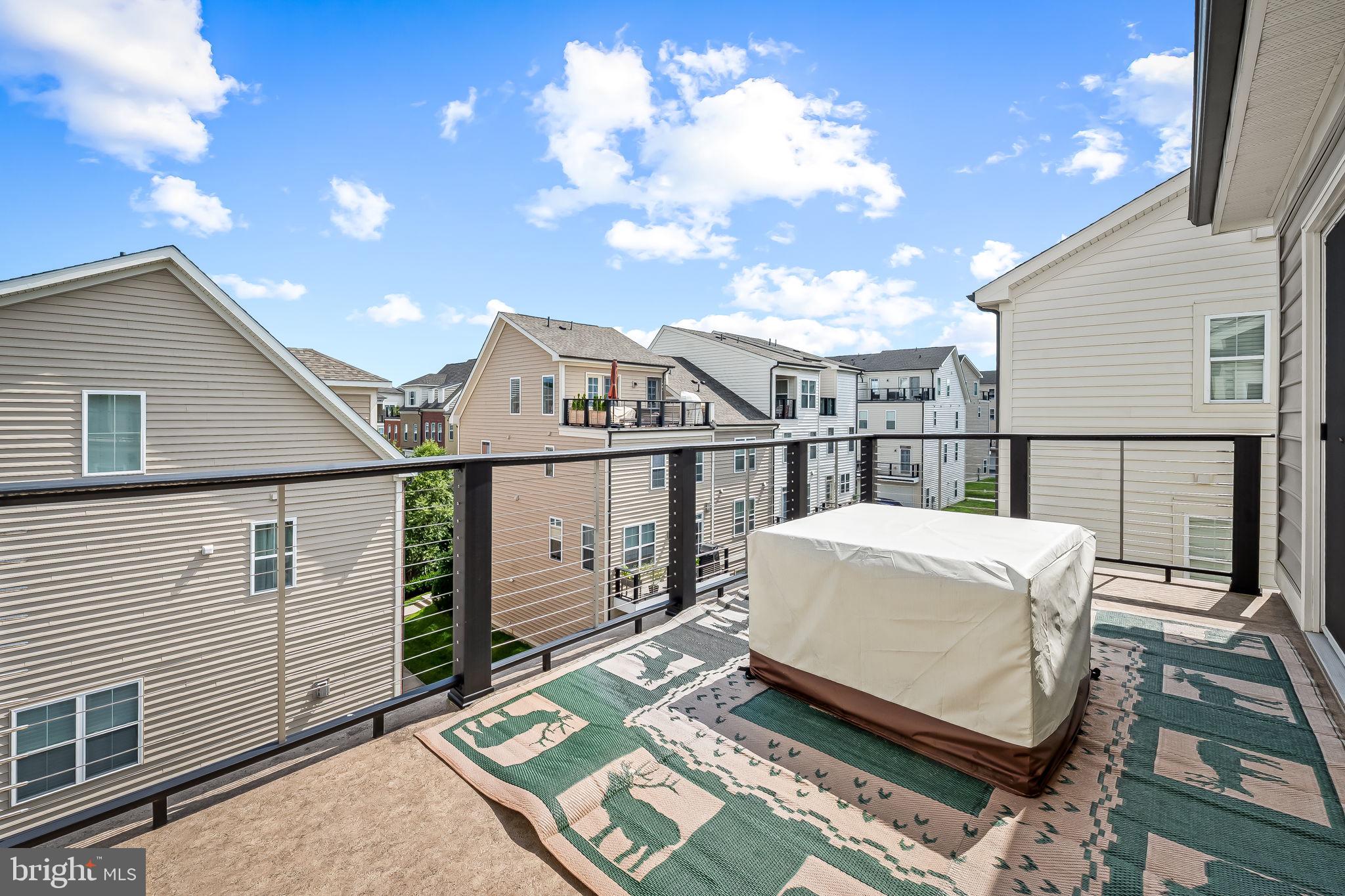 GLENMONT METROCENTRE - Residential Lease