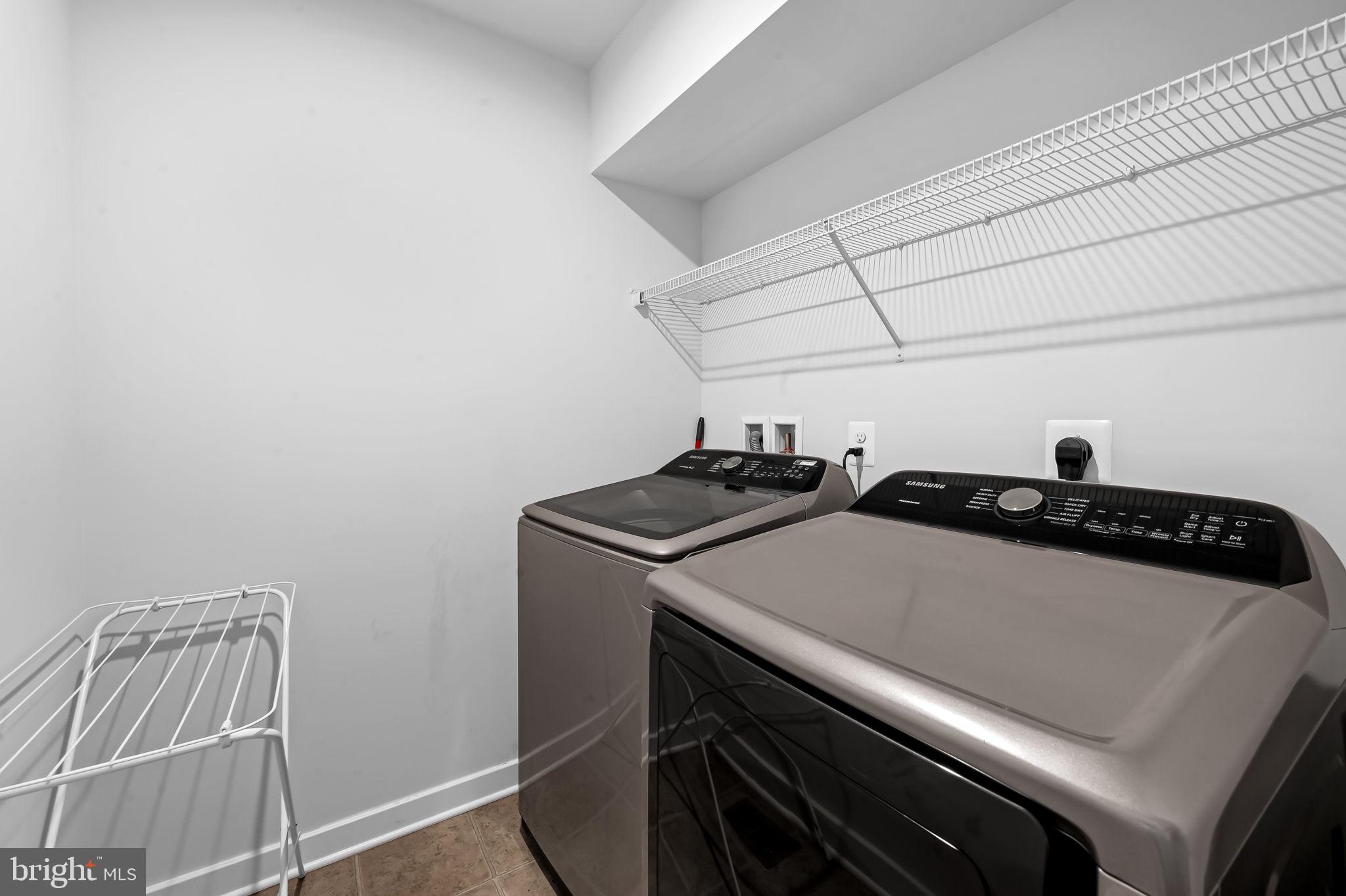 GLENMONT METROCENTRE - Residential Lease