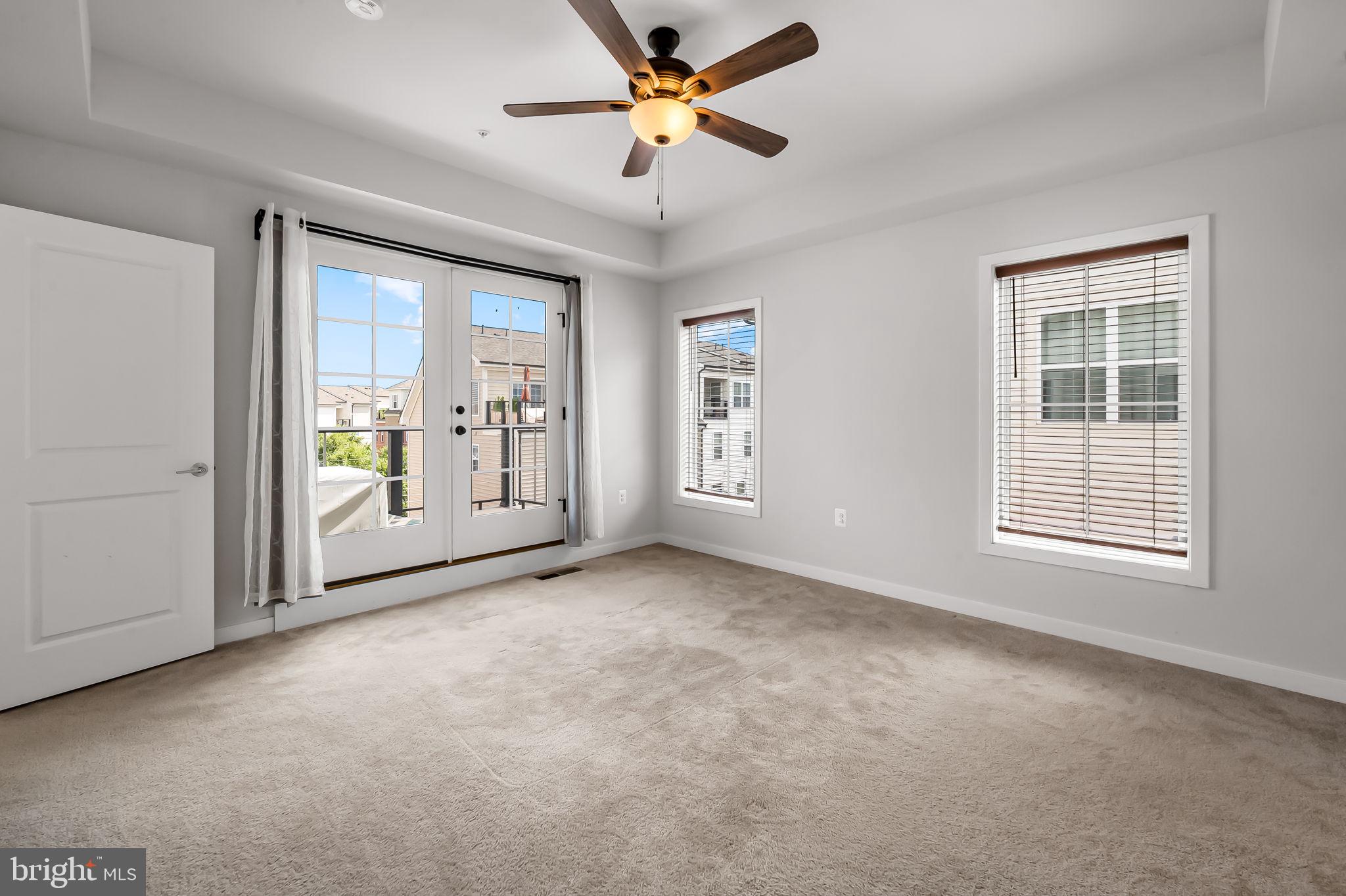 GLENMONT METROCENTRE - Residential Lease