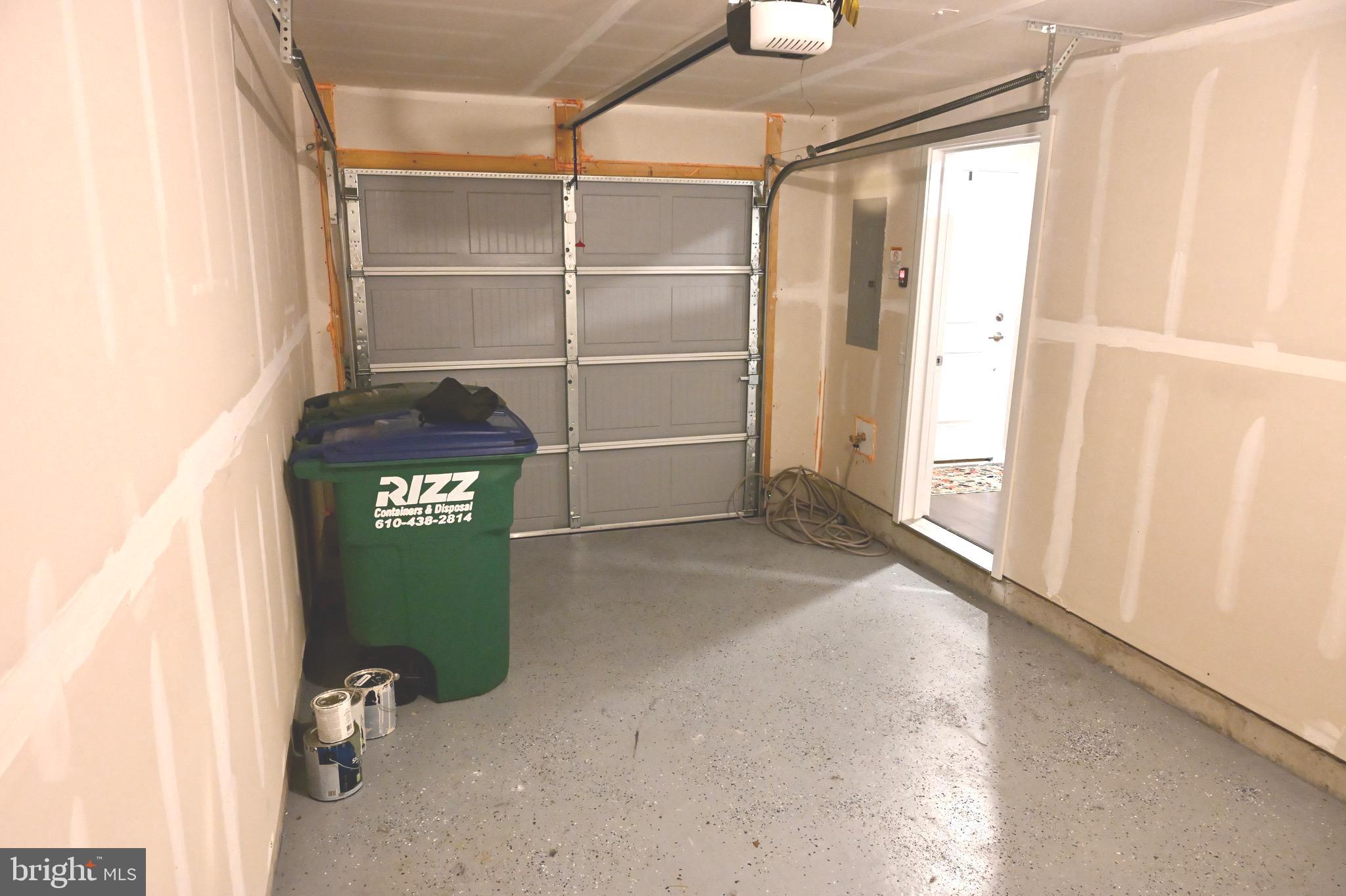 BROOKSIDE COURT AT UPPER SAUCON - Residential