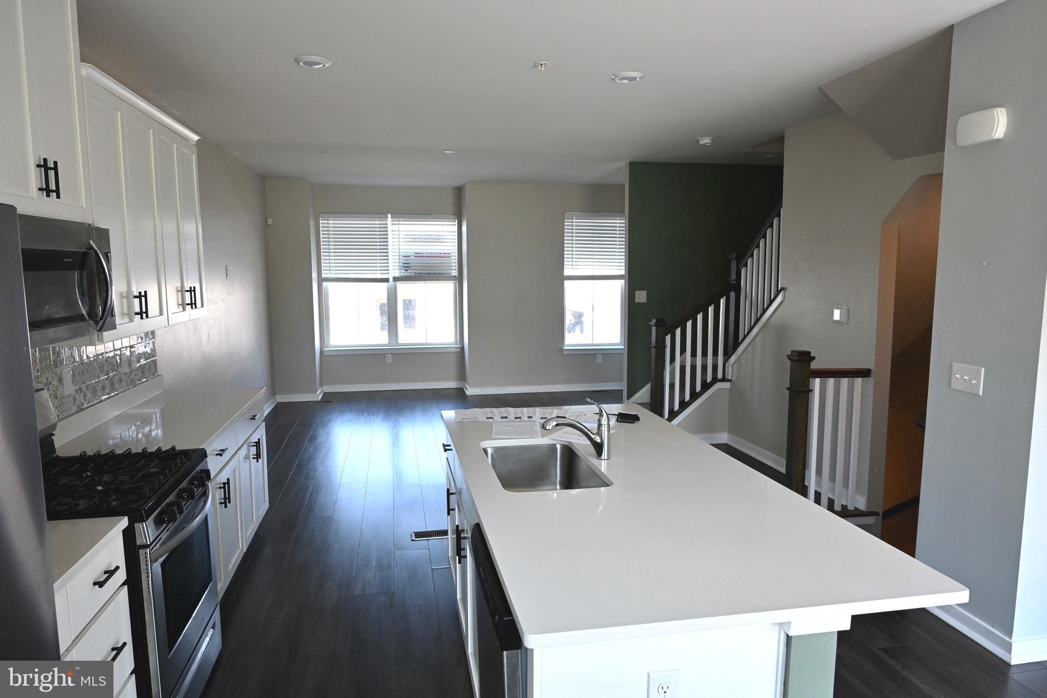 BROOKSIDE COURT AT UPPER SAUCON - Residential