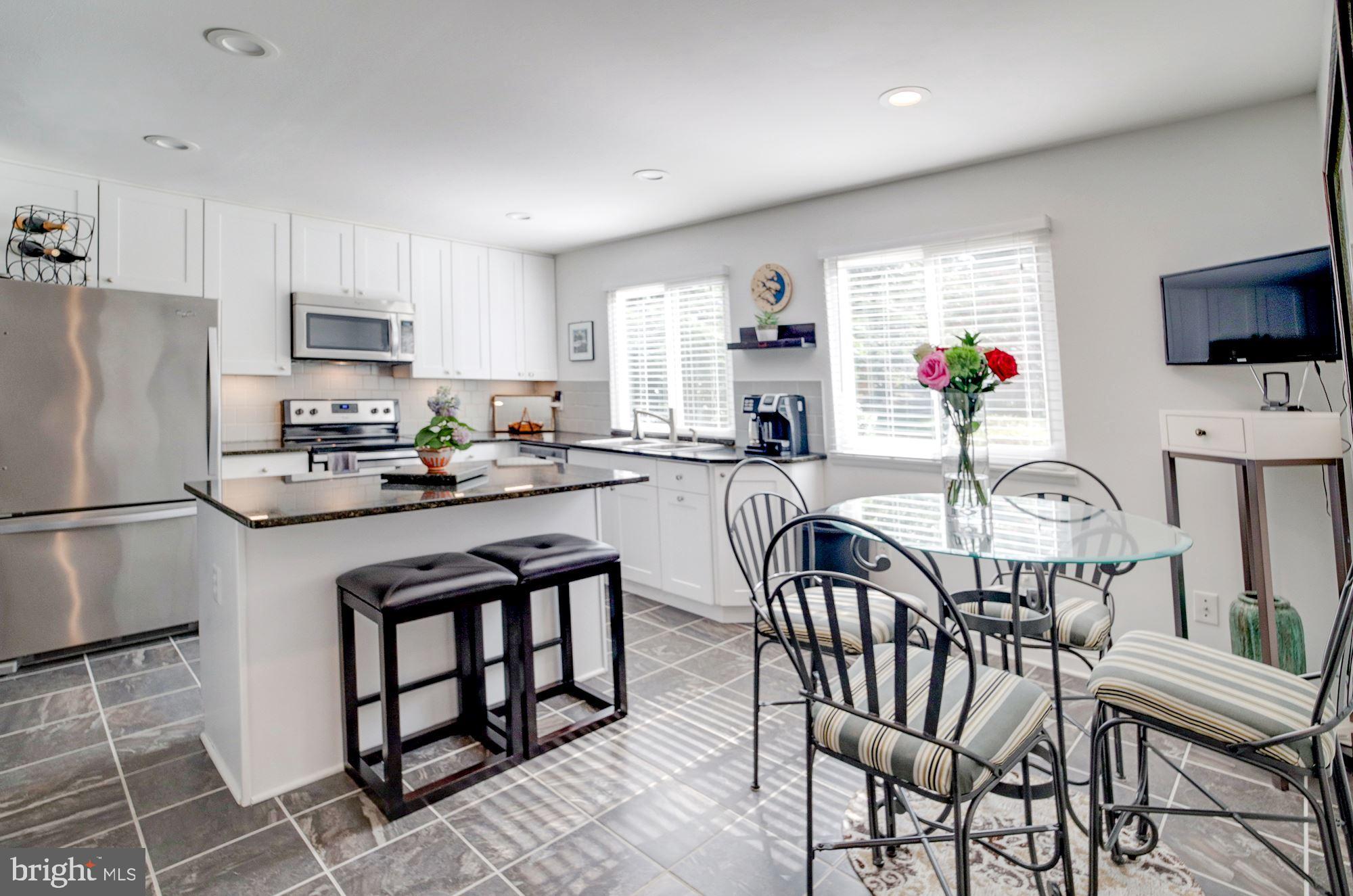 FOREST EDGE - Residential