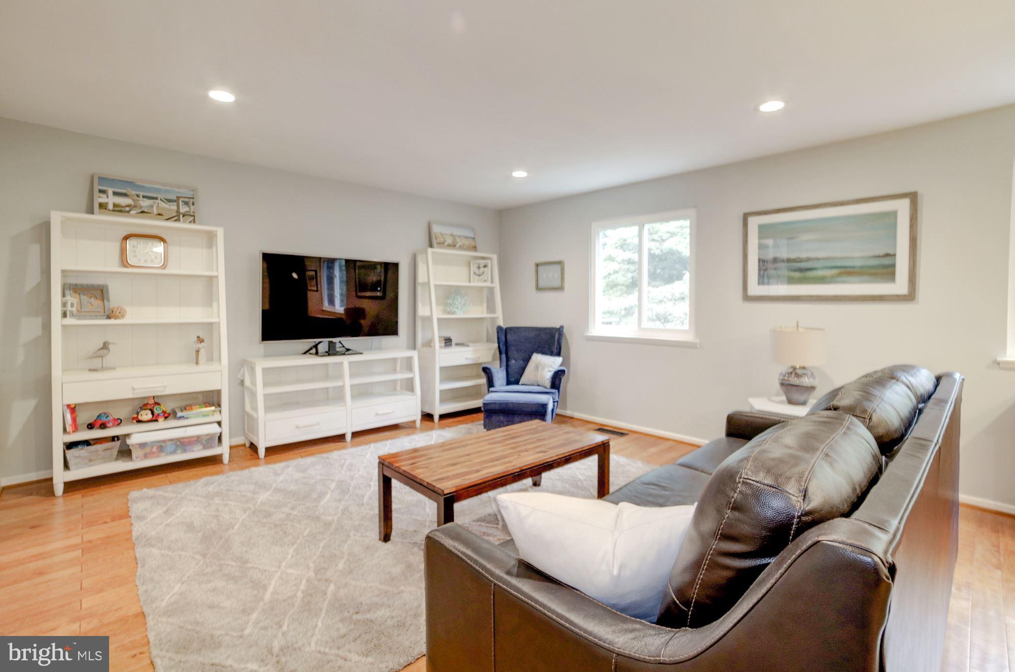 FOREST EDGE - Residential