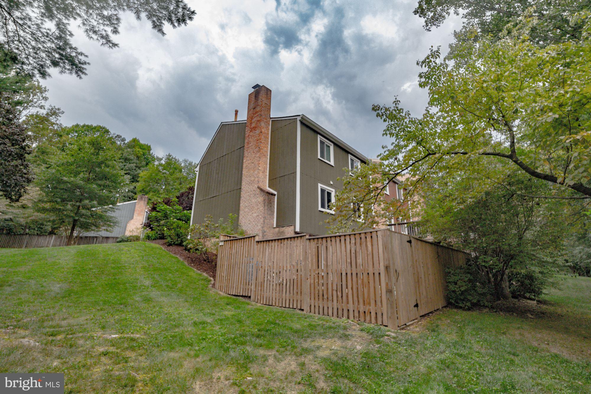 FOREST EDGE - Residential