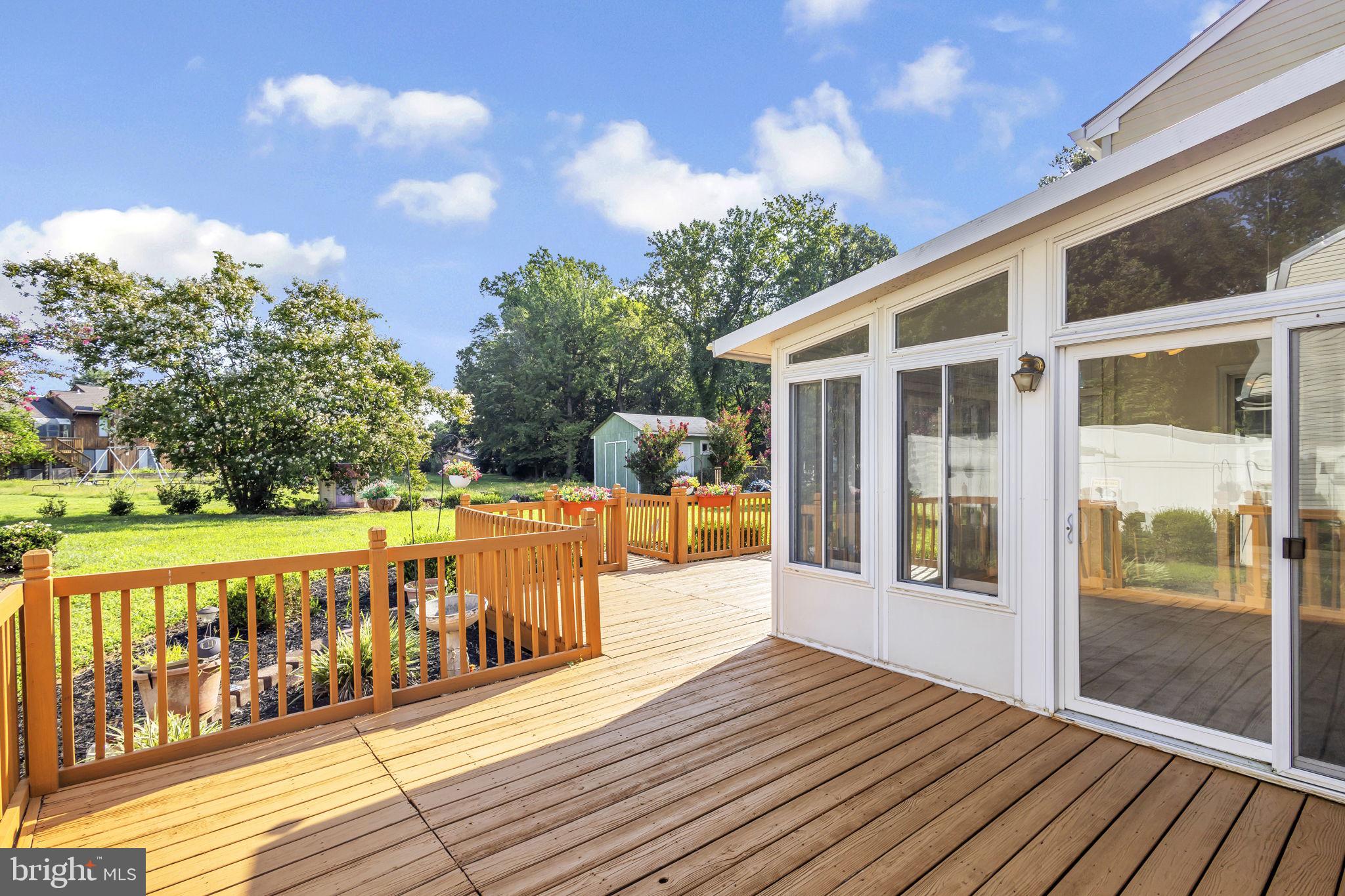 RIVER BEND - Residential