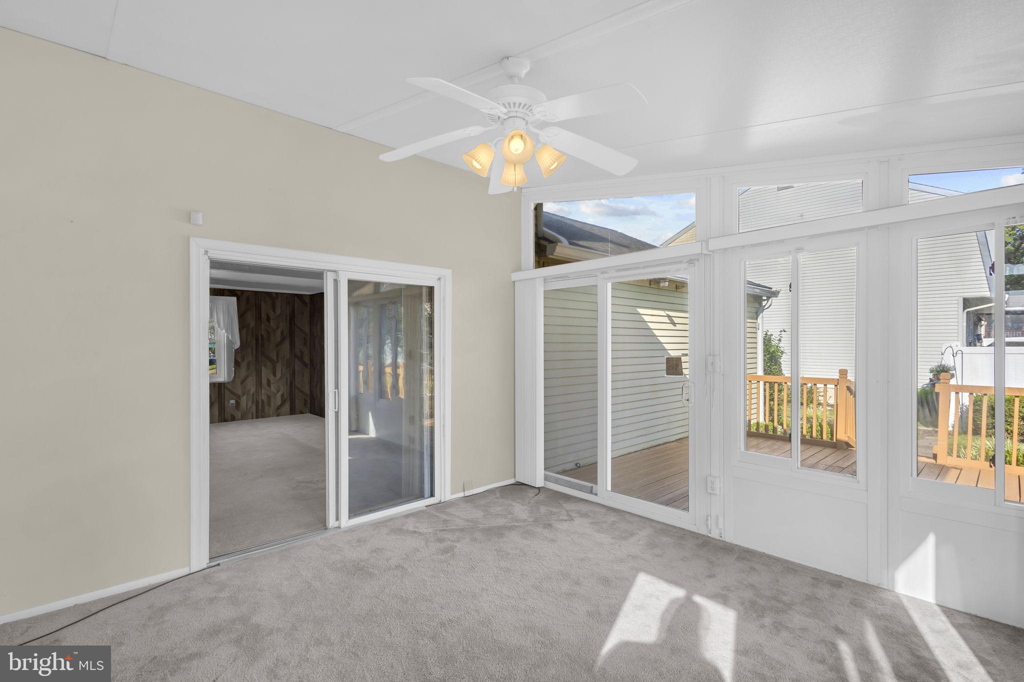 RIVER BEND - Residential