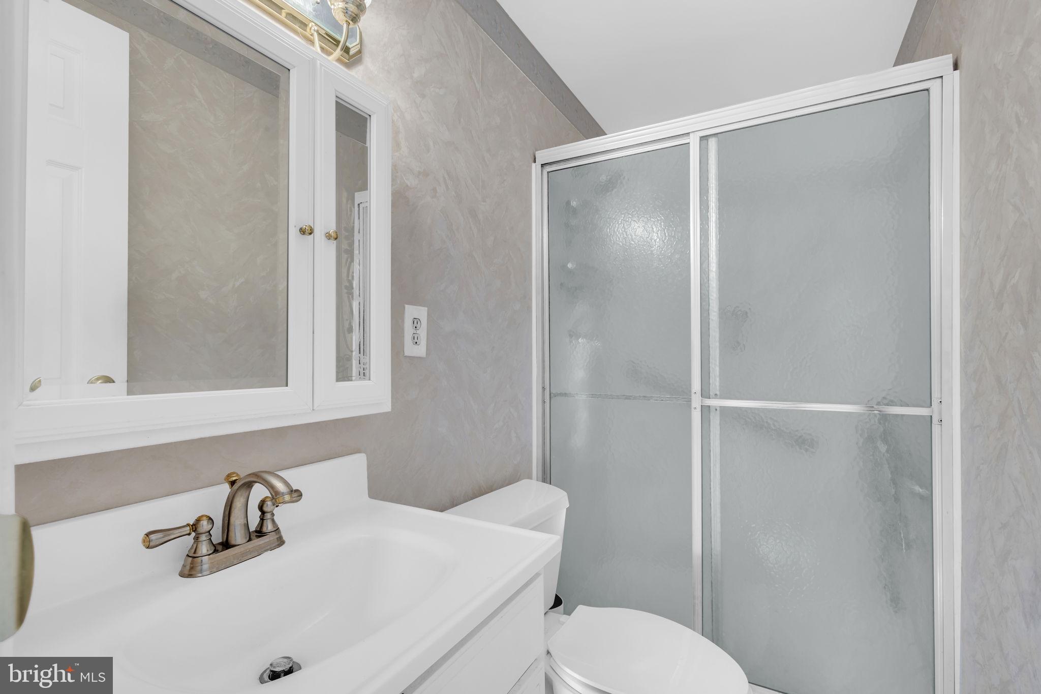 RIVER BEND - Residential