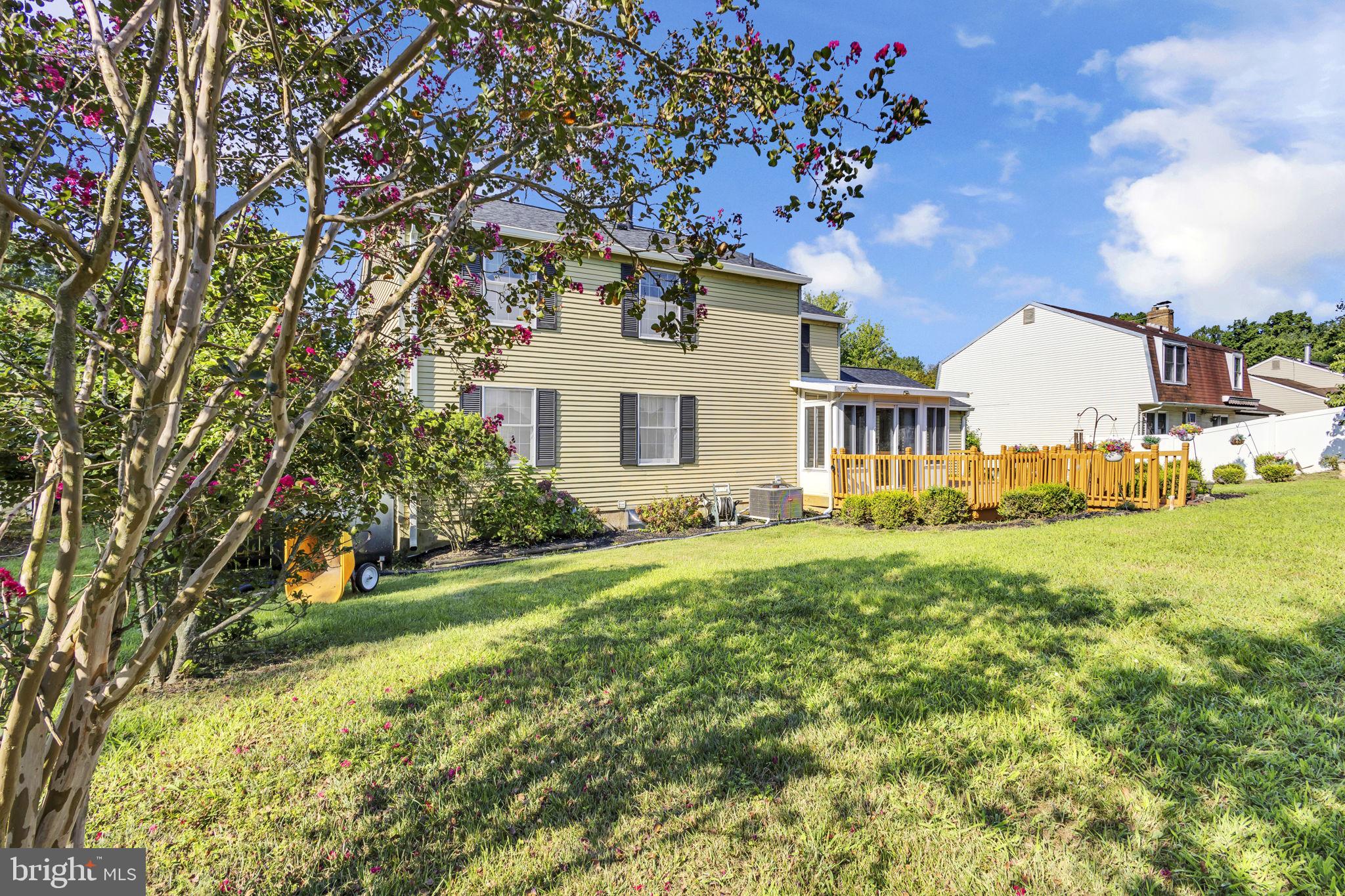 RIVER BEND - Residential