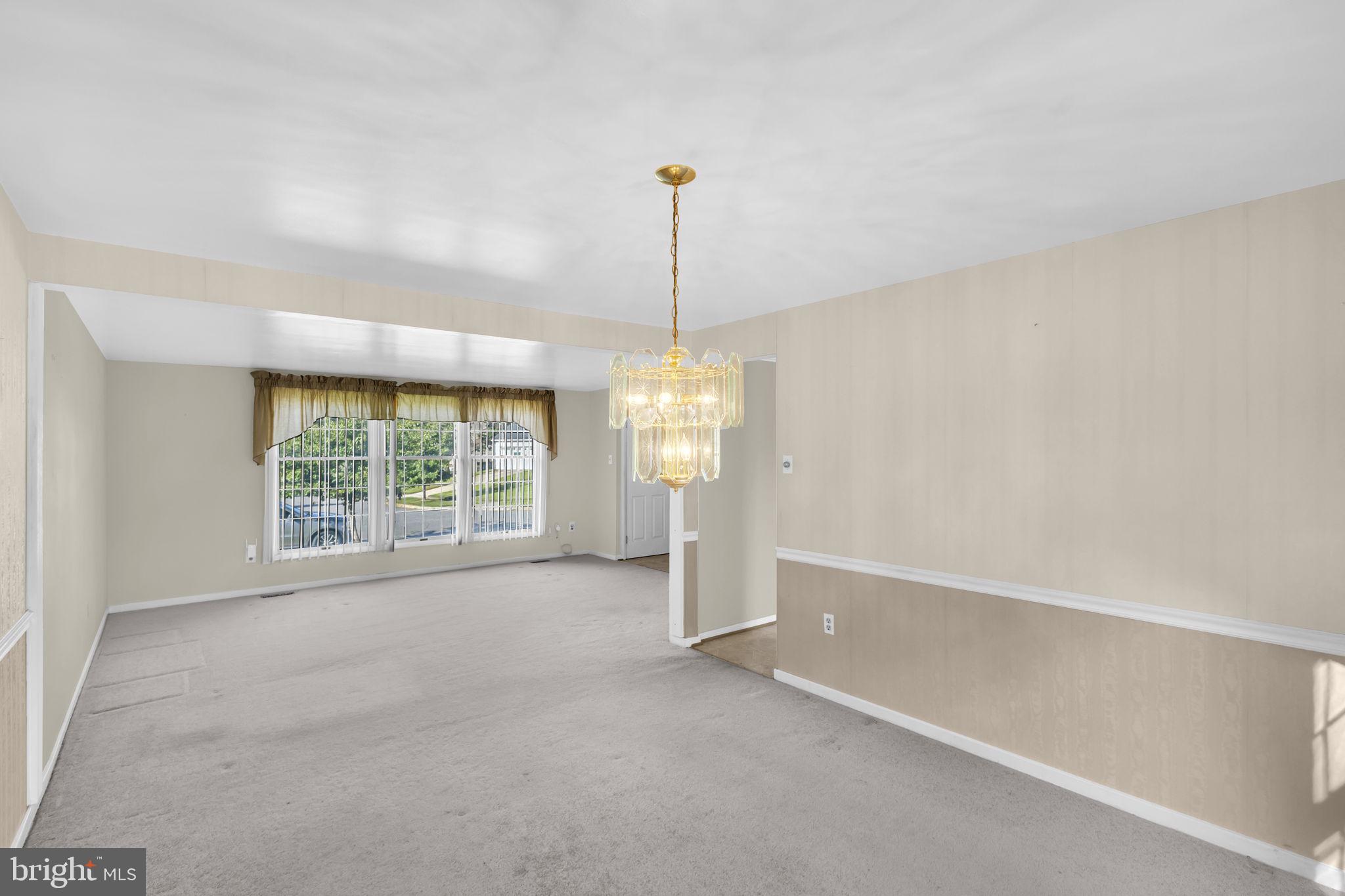 RIVER BEND - Residential