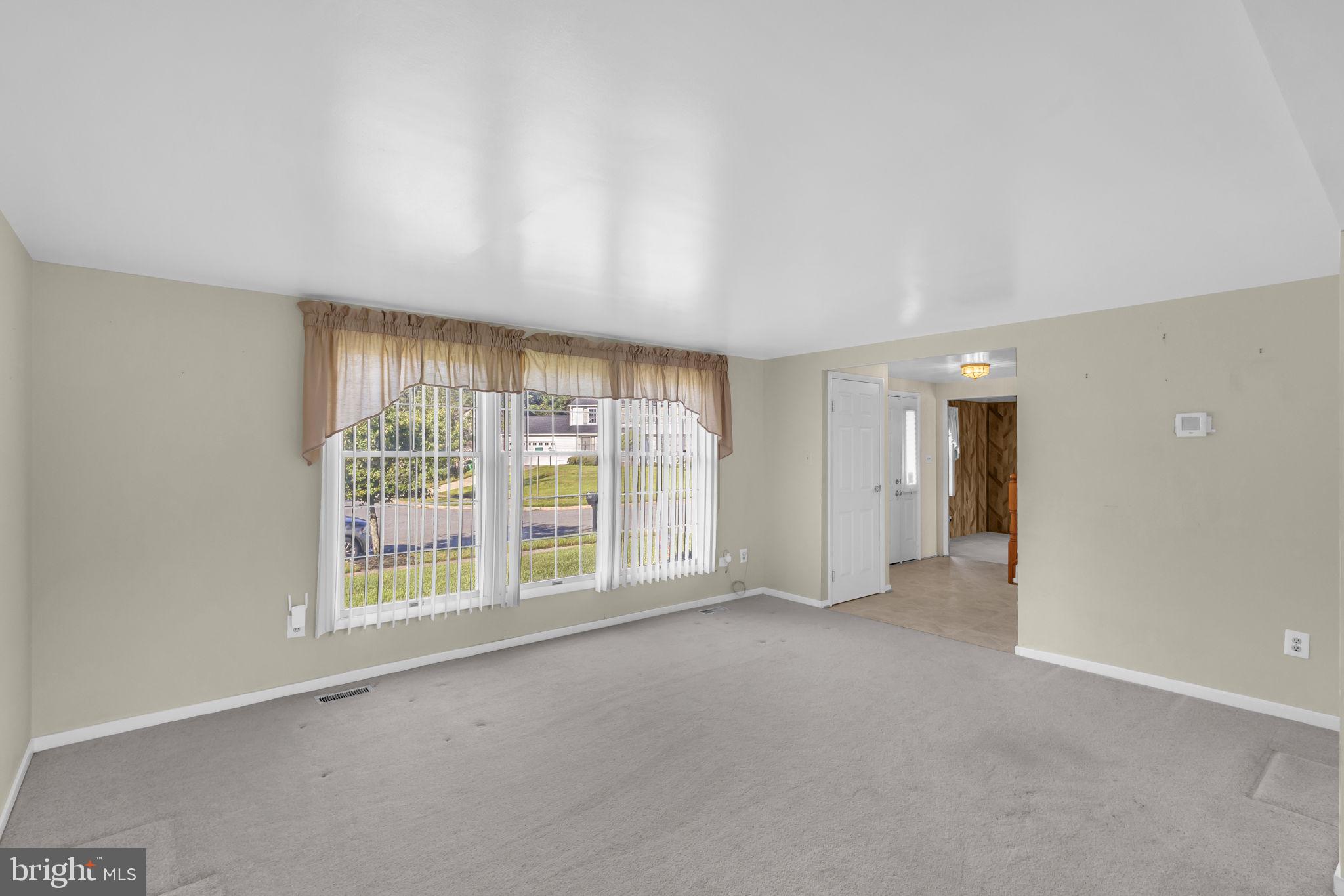 RIVER BEND - Residential