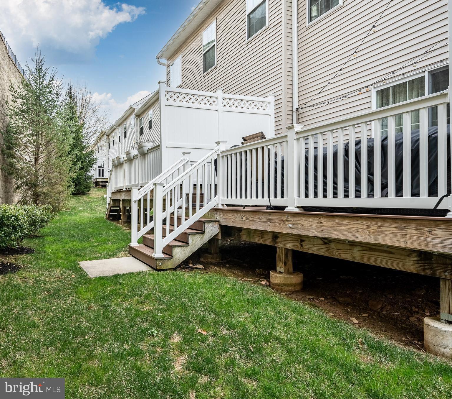 GRANDE AT MUIRWOOD H - Residential