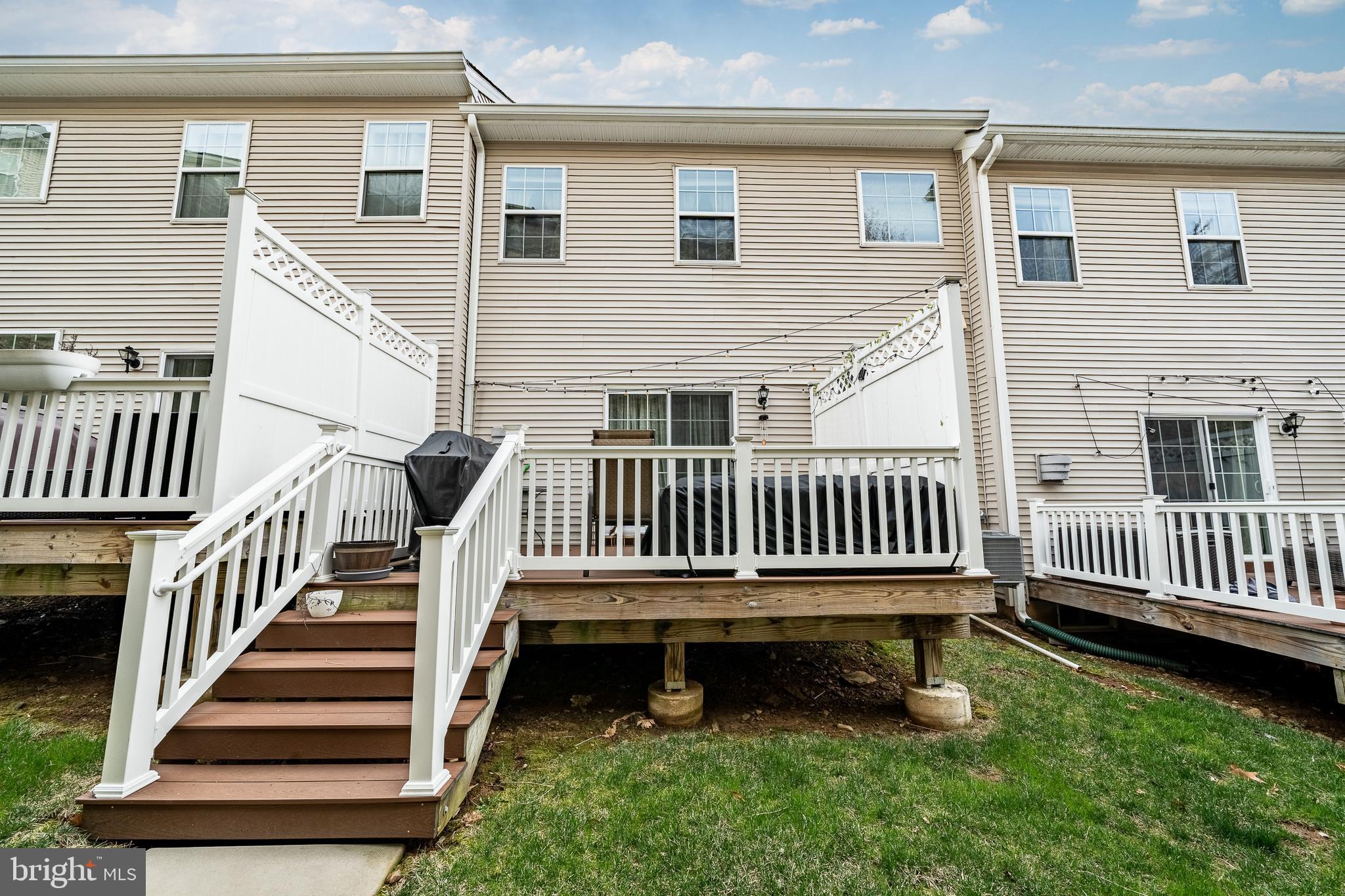 GRANDE AT MUIRWOOD H - Residential