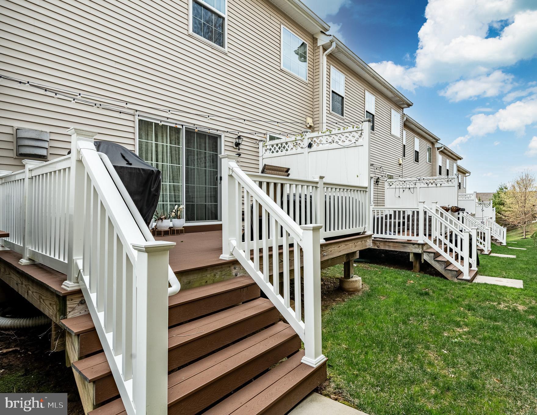 GRANDE AT MUIRWOOD H - Residential