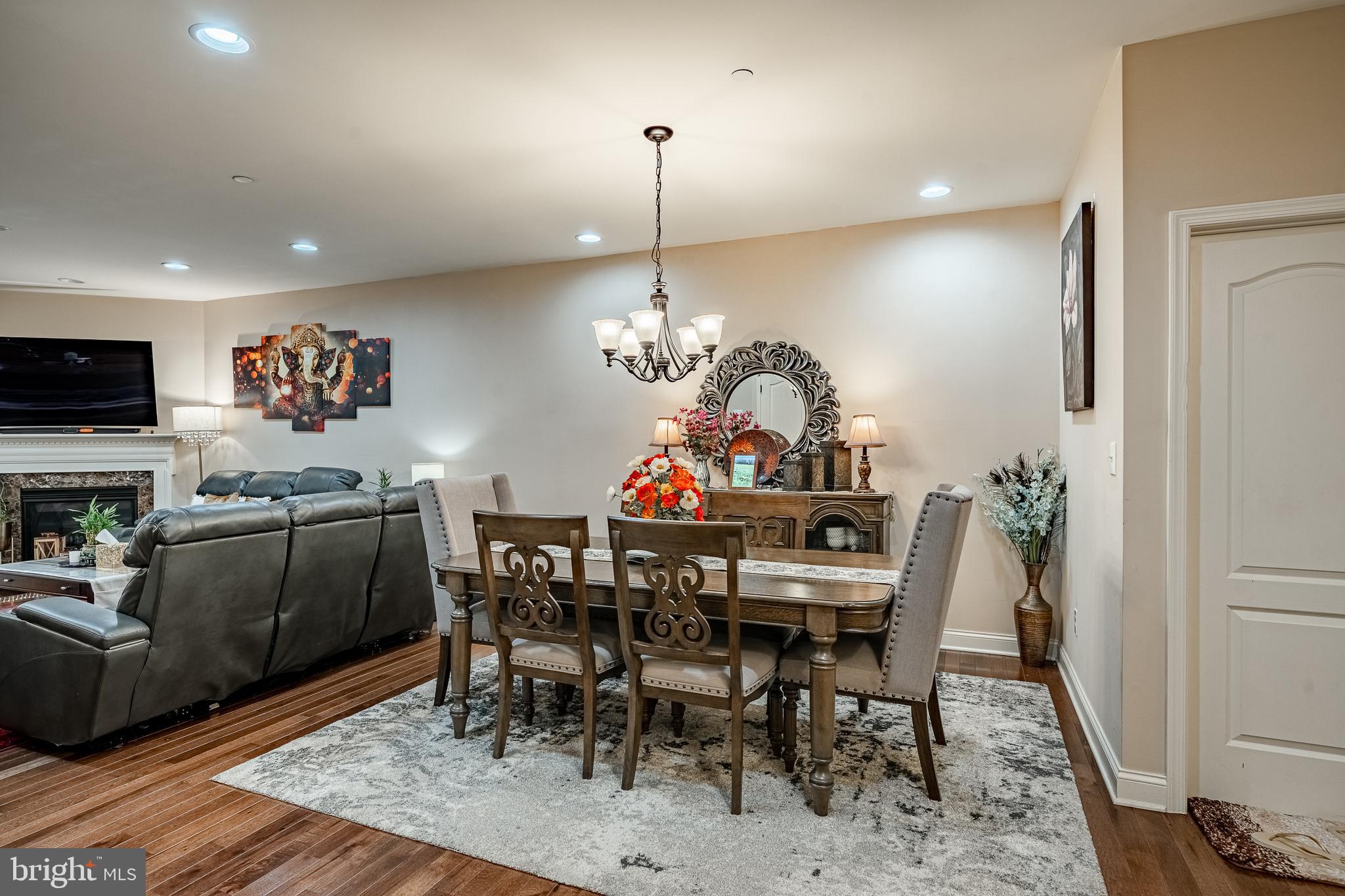 GRANDE AT MUIRWOOD H - Residential