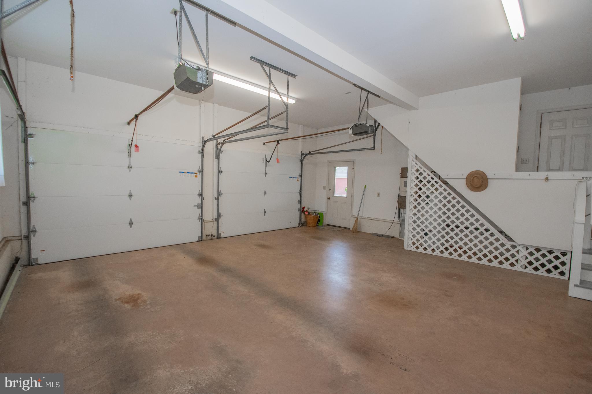 HAYMAN LANDS - Residential