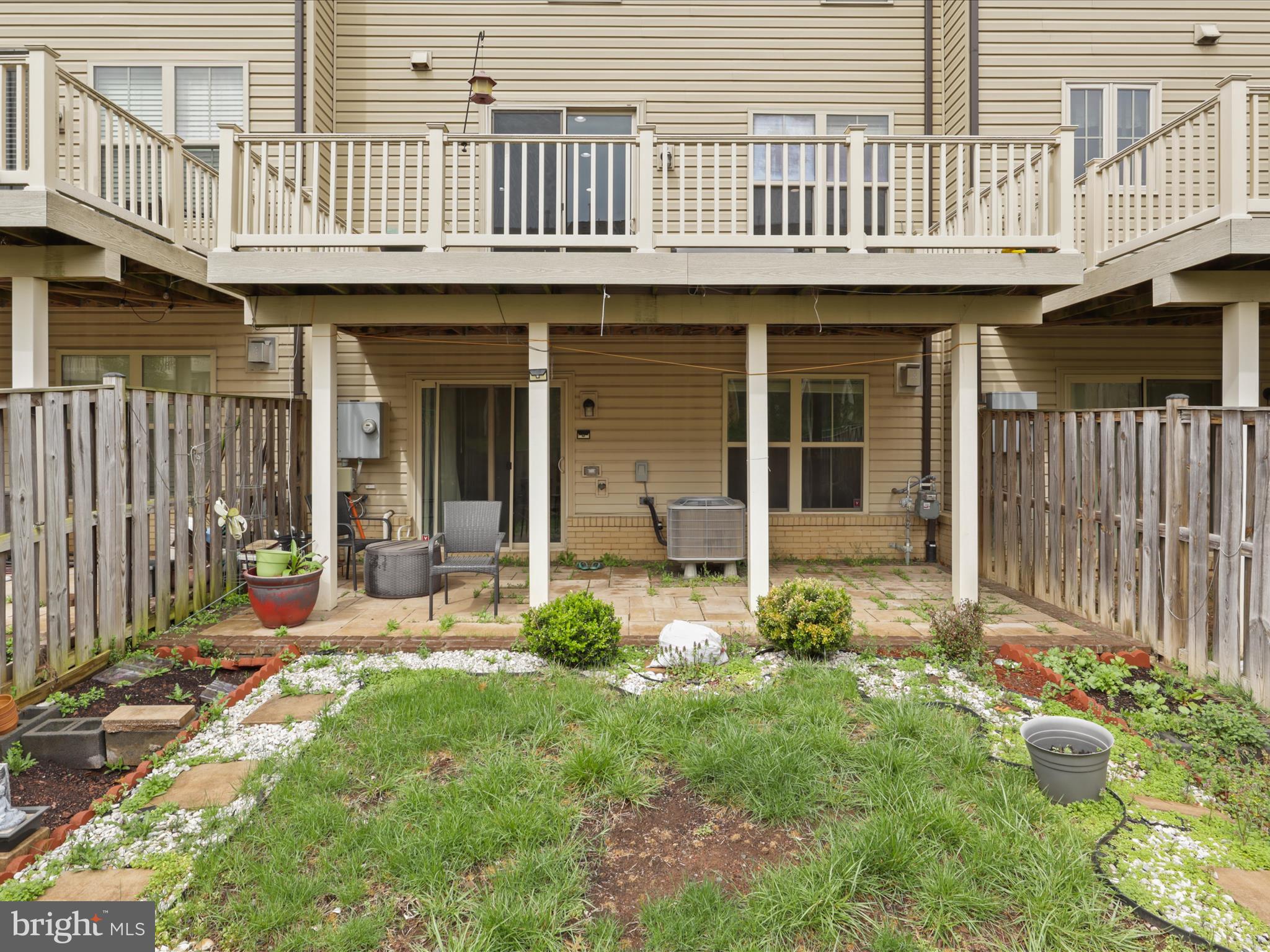 BRAMBLETON LANDBAY - Residential Lease