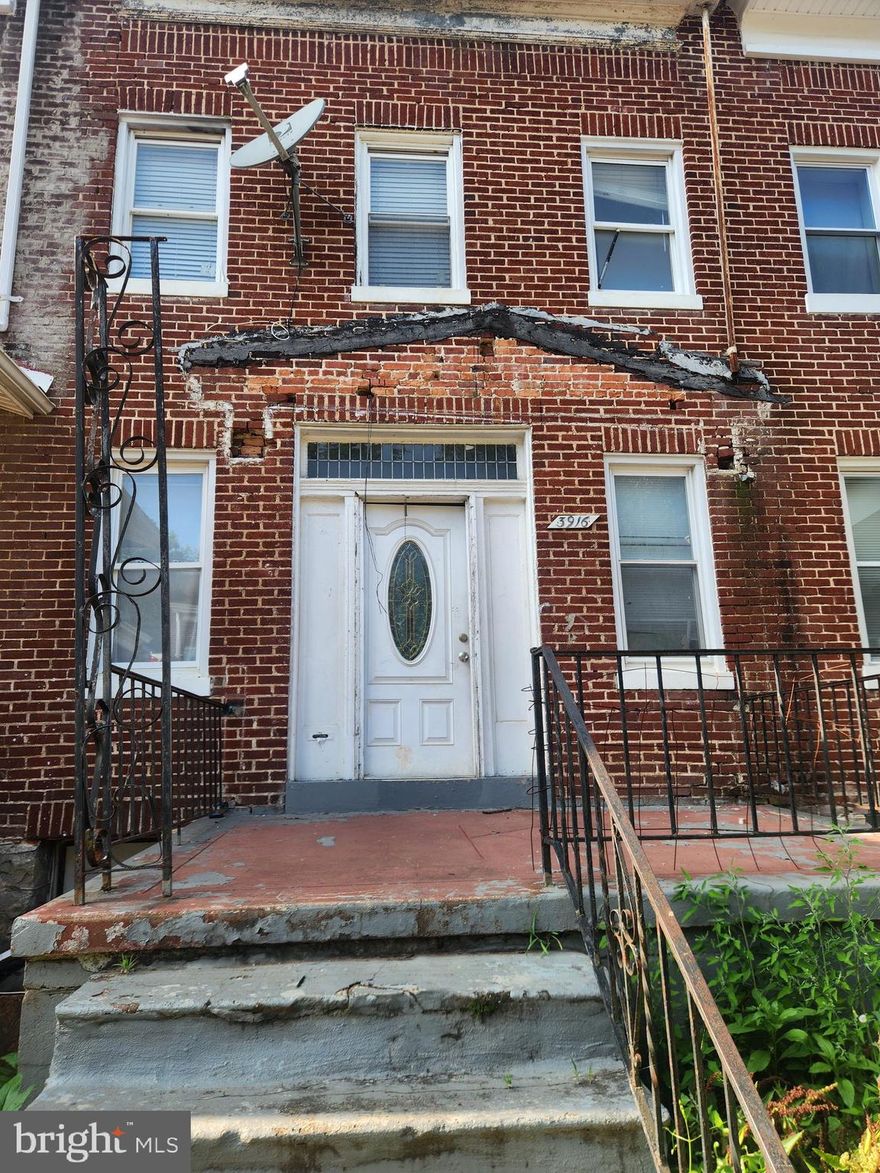 Investor Special! 3916 Ridgewood Ave in Baltimore is a prime opportunity for rehabbers and savvy investors. This classic brick townhome offers 3 bedrooms, 1 bathroom, a full basement, and solid bones—ready for renovation. Located in a rapidly developing area with strong ARV potential, this property is ideal for a profitable flip or long-term rental. Bring your contractor and imagination—this is your next investment win!