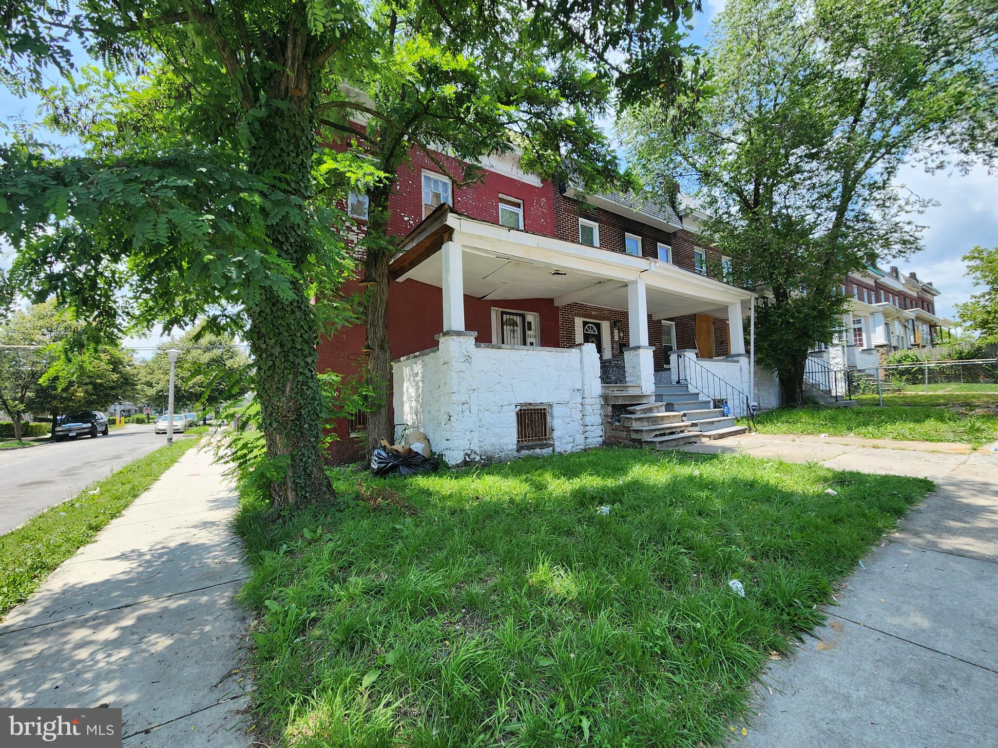 MONDAWMIN - Residential