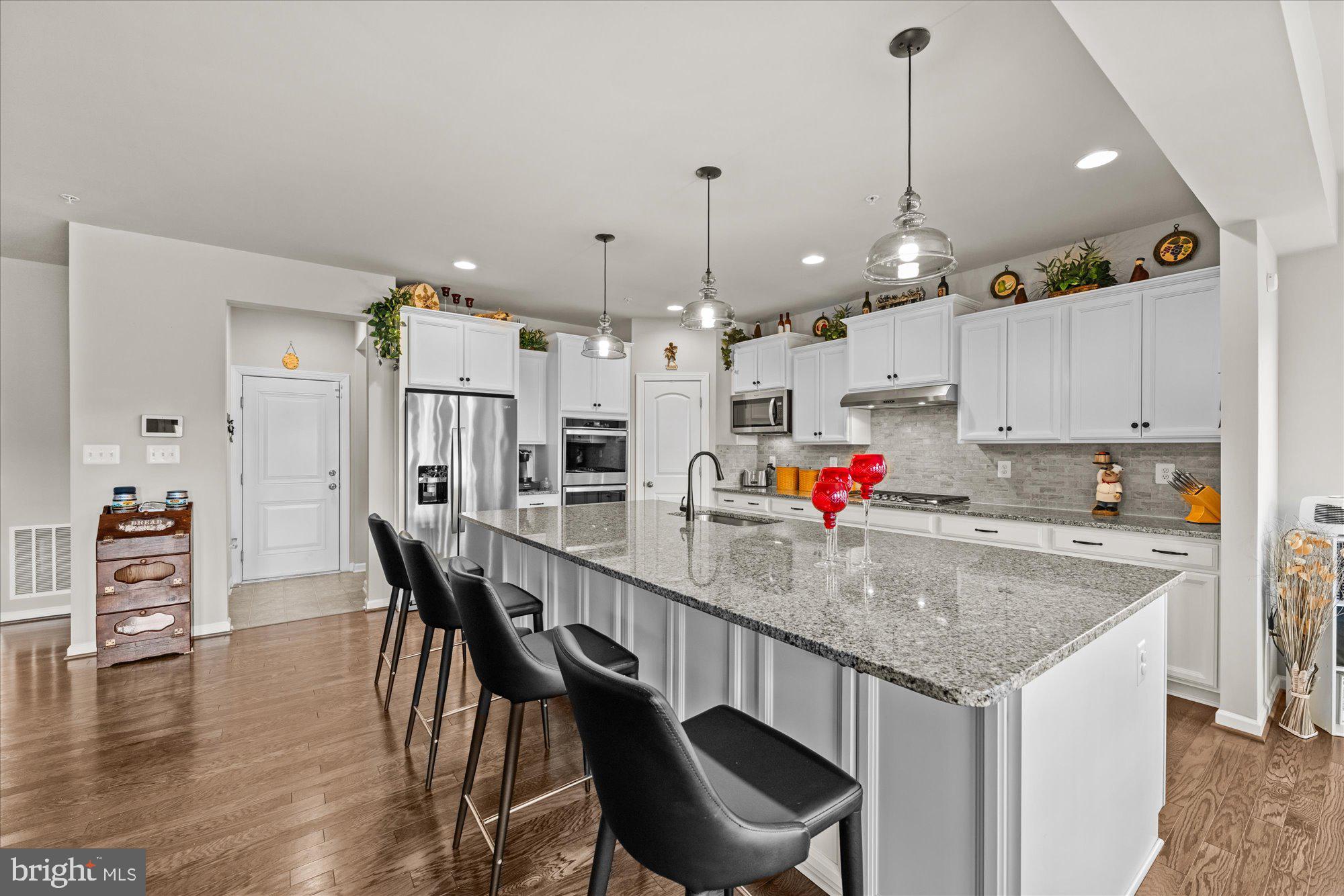 VILLAGES OF SAVANNAH - Residential