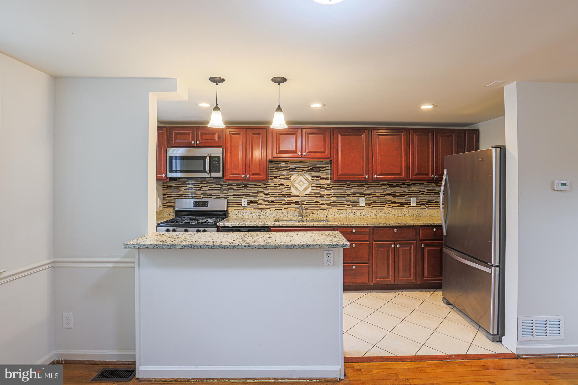 NORTH POINT VILLAGE - Residential Lease