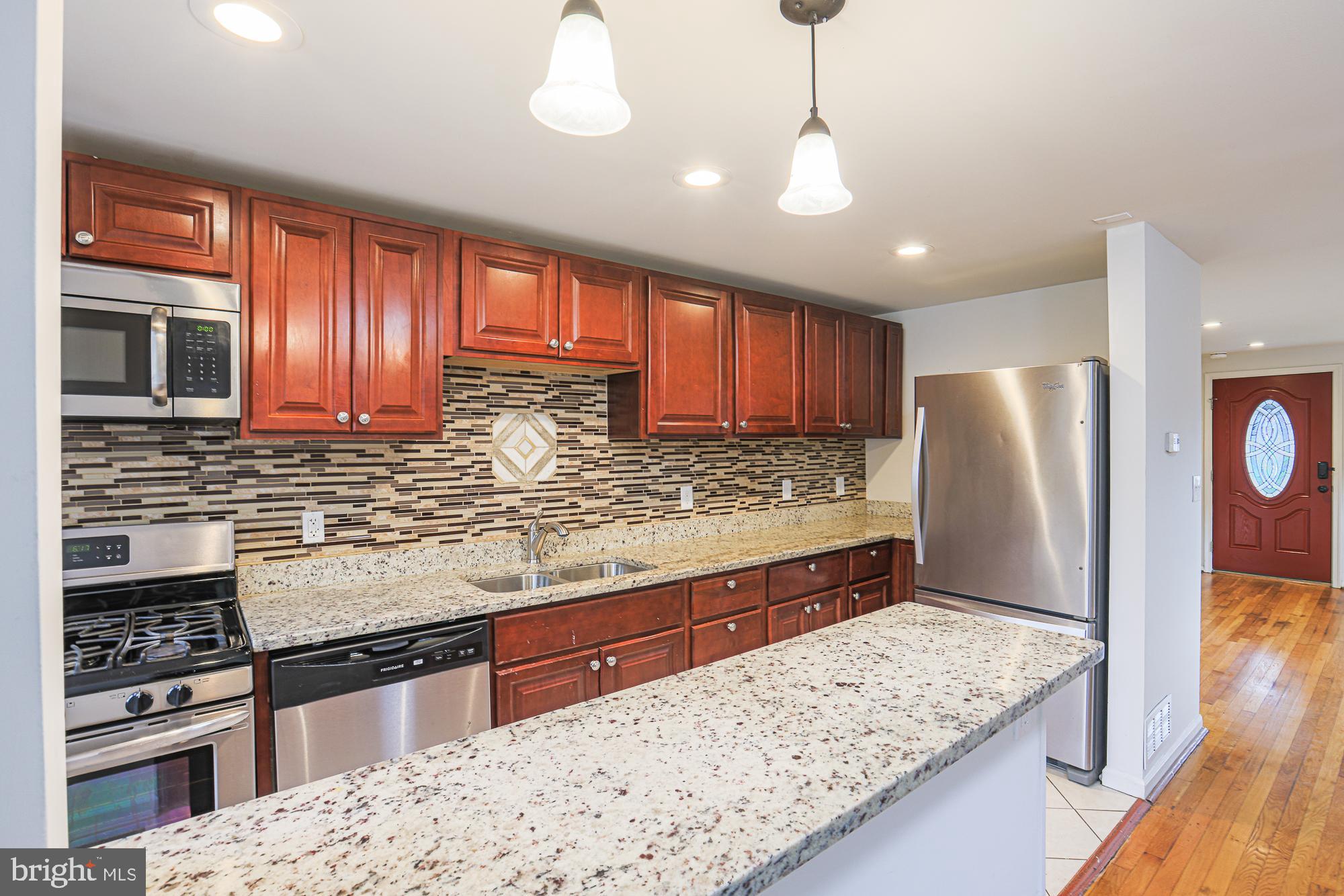 NORTH POINT VILLAGE - Residential Lease