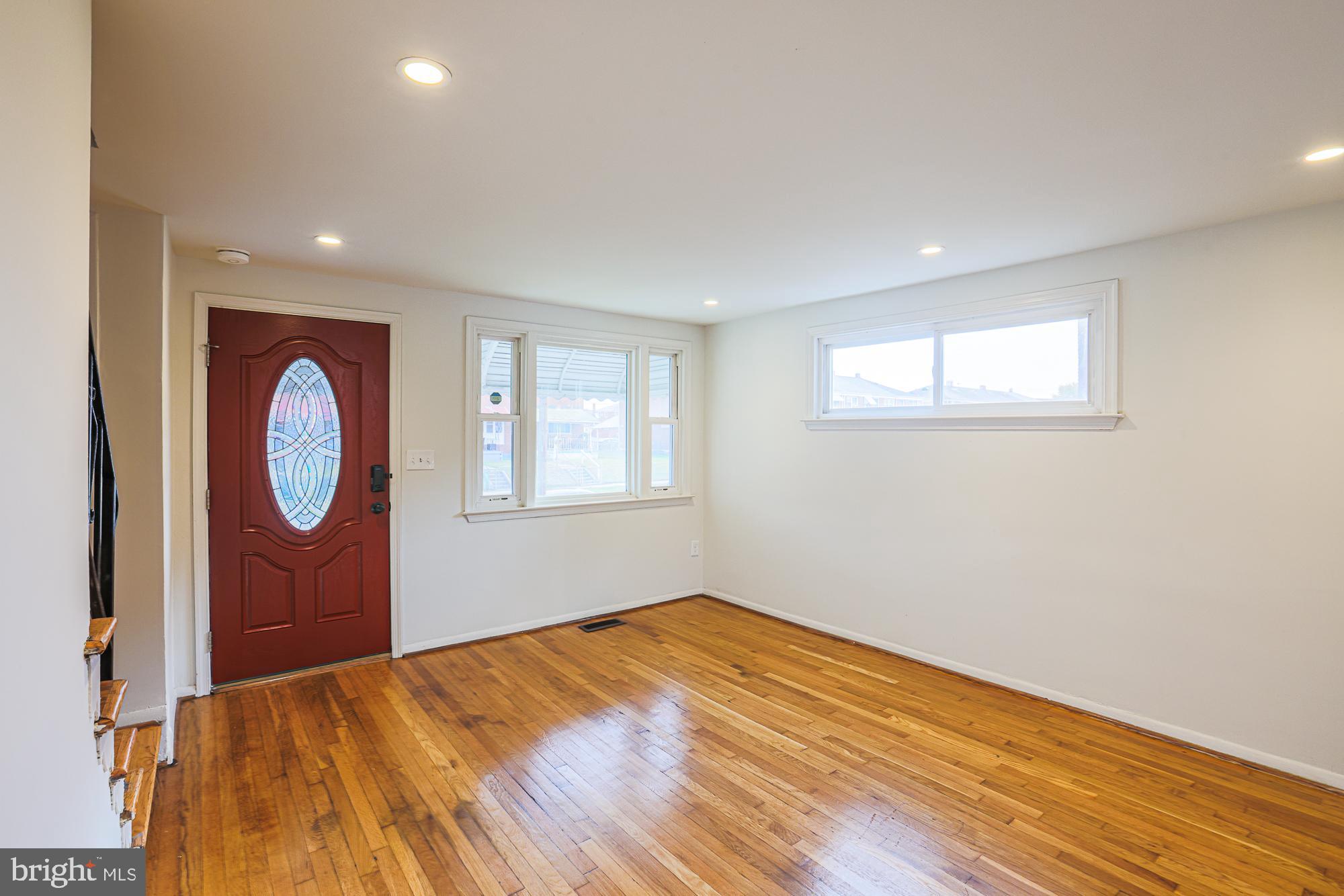 NORTH POINT VILLAGE - Residential Lease