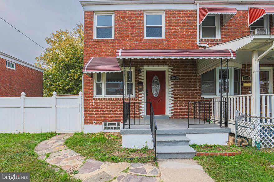 Beautiful, renovated rental property available now!! Enter in through the main level which offers a modern kitchen and stainless steel appliances. There are three bedrooms on the upper level and one full bath. Fully finished basement with a half bath offers great extra space for relaxing or entertaining. Fenced in backyard offers even more space. Contact us today to schedule a showing!