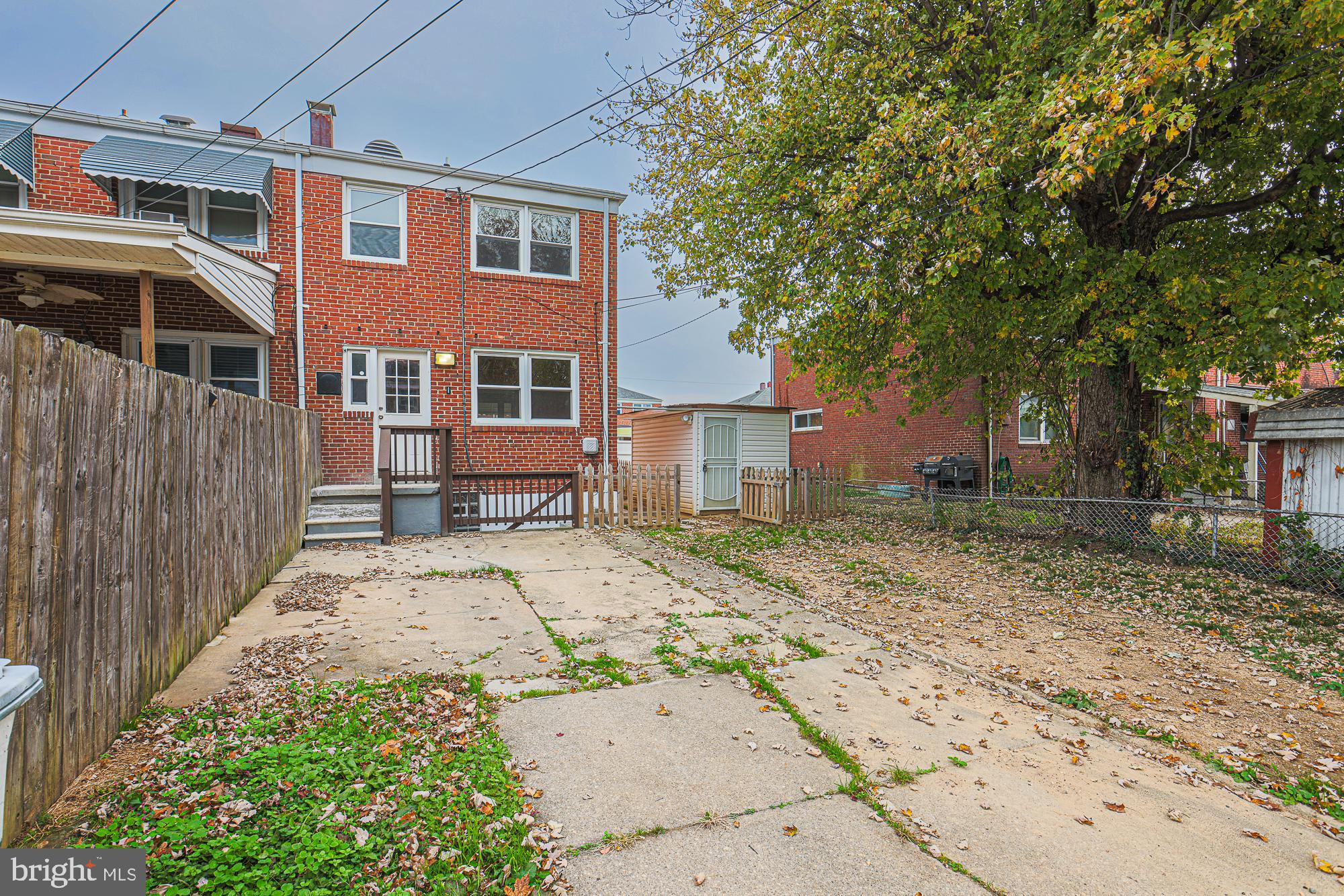 NORTH POINT VILLAGE - Residential Lease