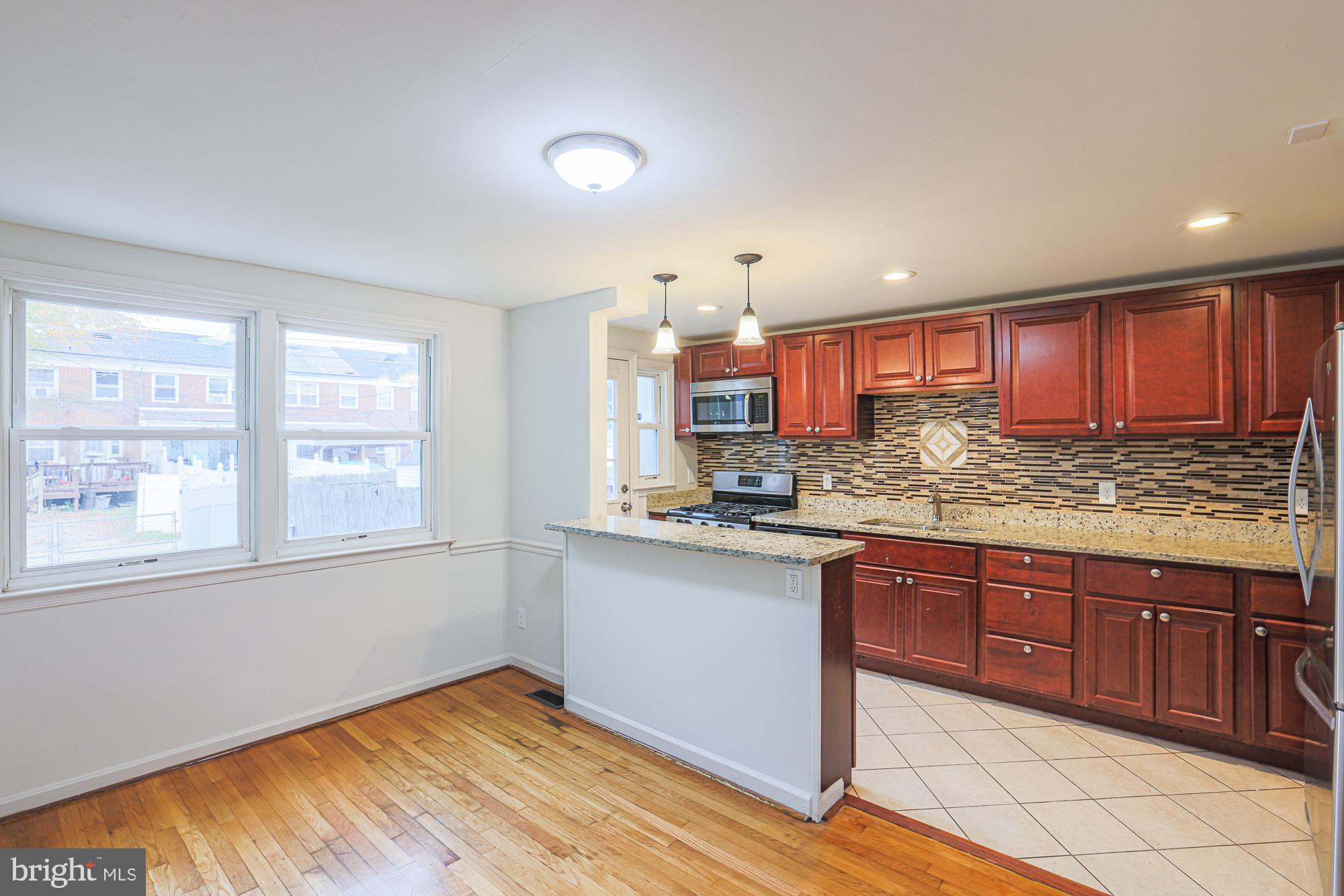 NORTH POINT VILLAGE - Residential Lease