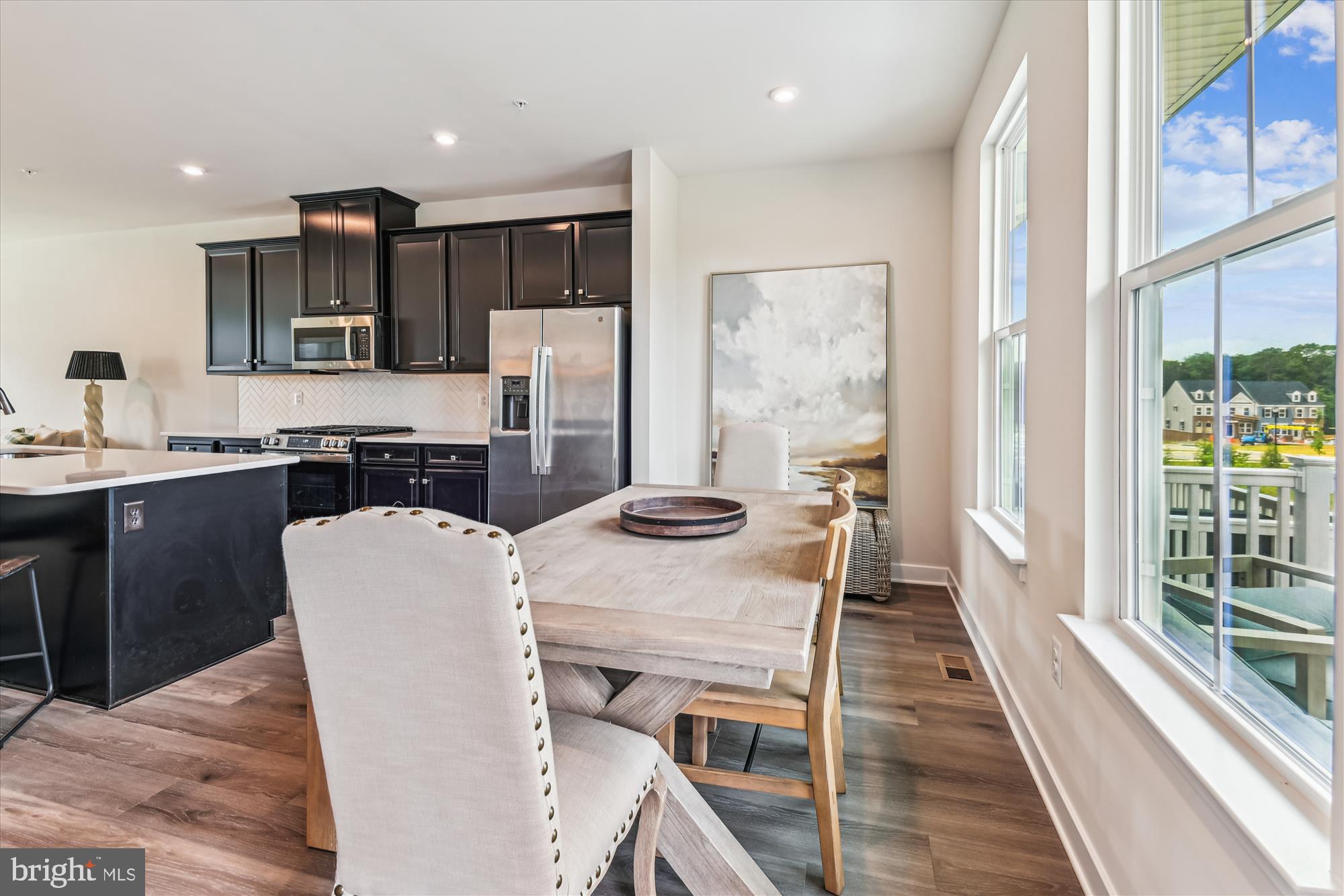 THE HIGHLANDS - Residential