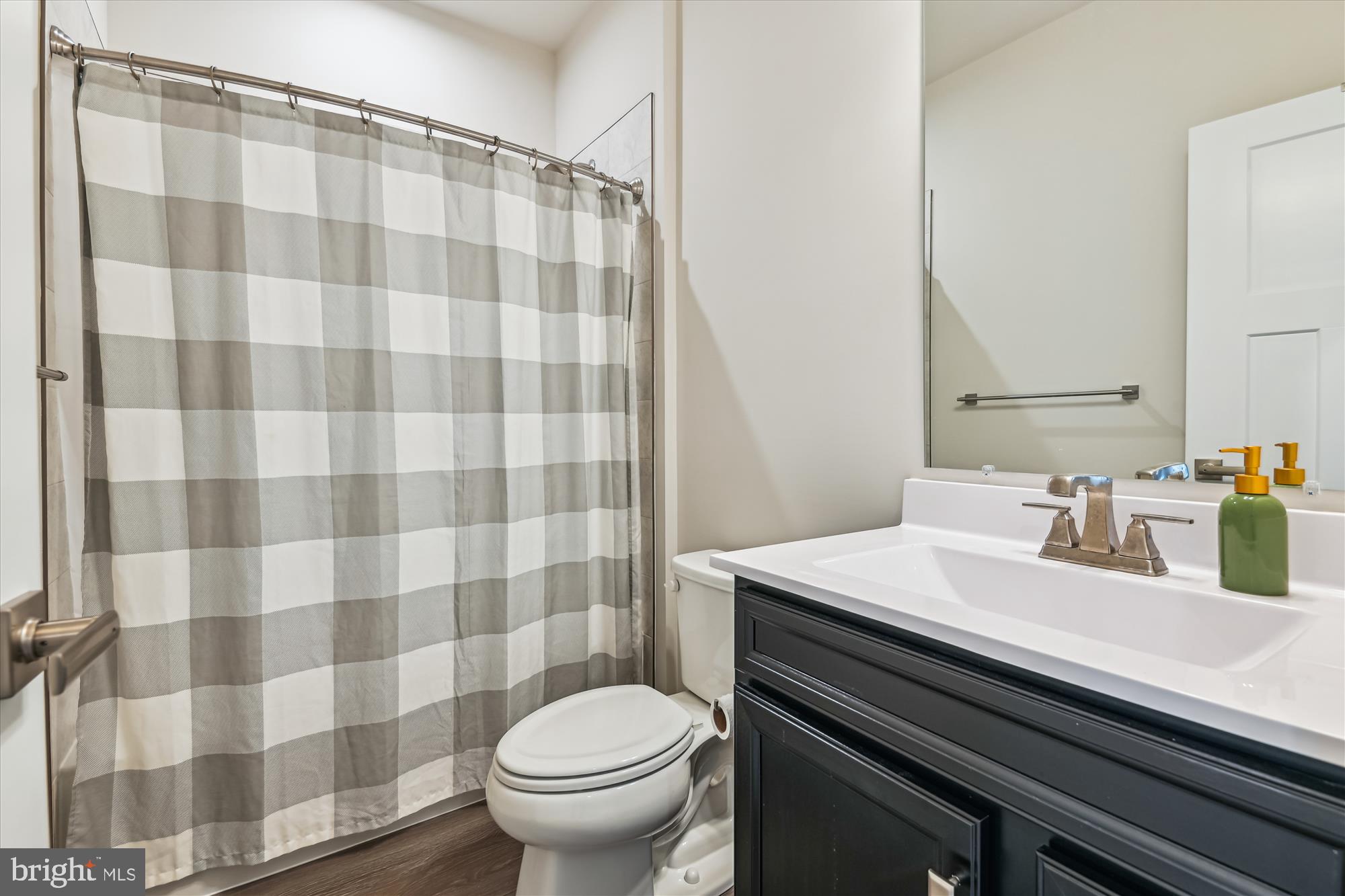 THE HIGHLANDS - Residential