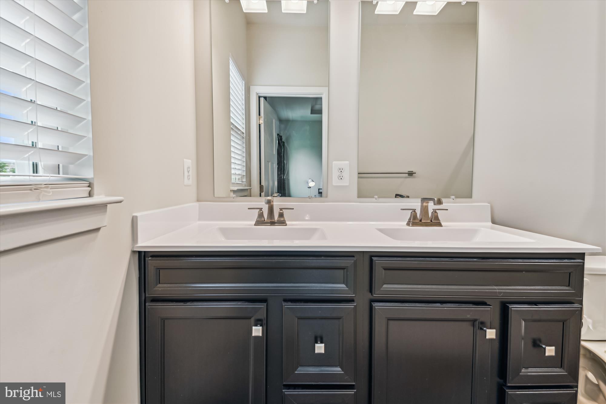 THE HIGHLANDS - Residential