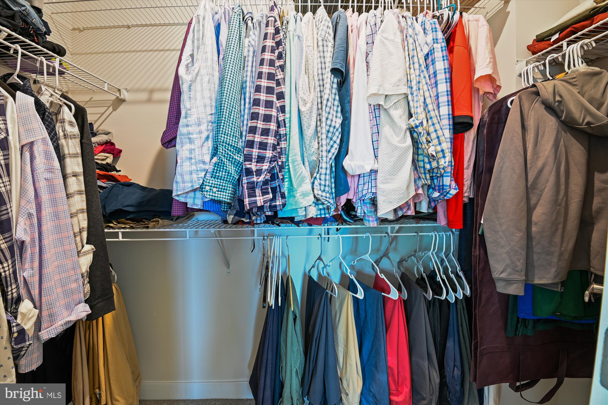 THE HIGHLANDS - Residential