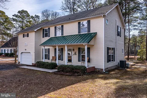 112 Launch Way, Montross, VA MLS: VAWE2008188