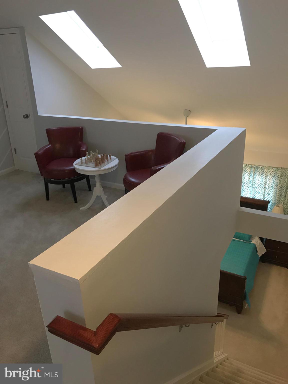 SPRINGFIELD OAKS - Residential