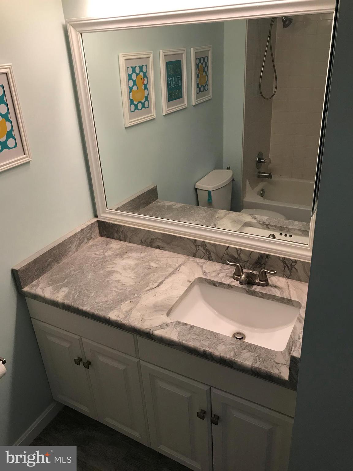 SPRINGFIELD OAKS - Residential