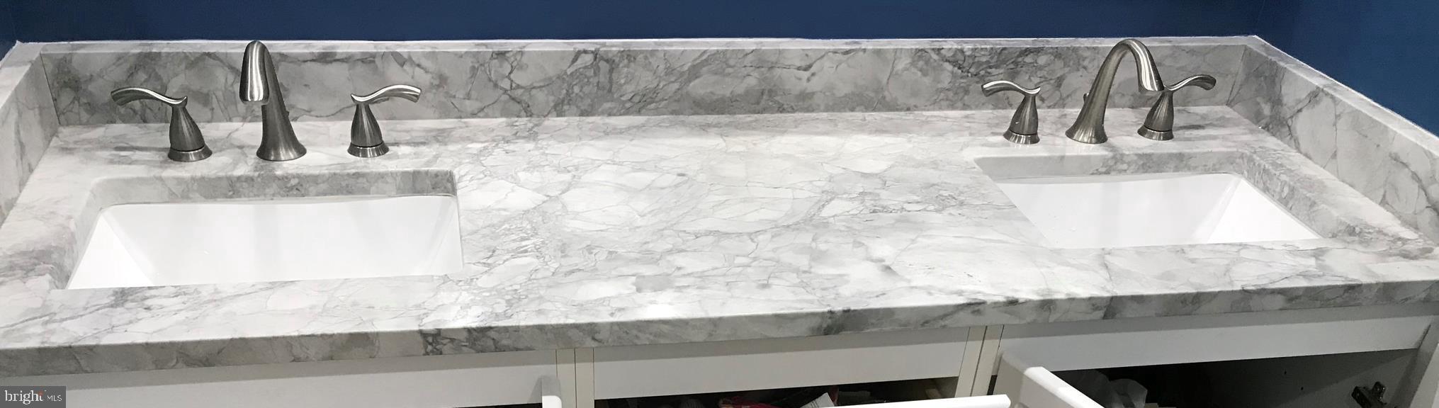 SPRINGFIELD OAKS - Residential