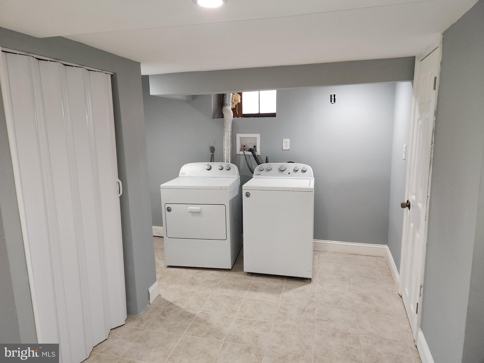 WINSTON GOVANS - Residential Lease