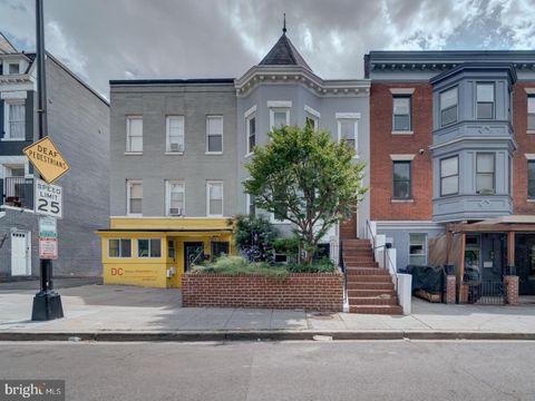 Photo of 82 T Street NW #3, WASHINGTON, DC 20001 (MLS # DCDC2217660)