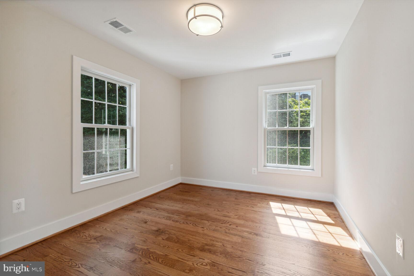 CRYSTAL SPRING KNOLLS - Residential