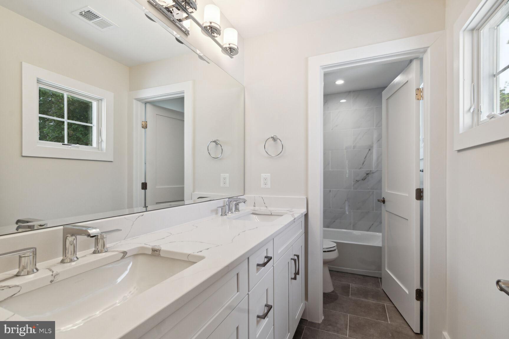 CRYSTAL SPRING KNOLLS - Residential