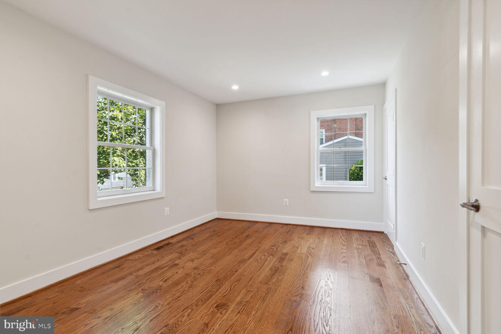 CRYSTAL SPRING KNOLLS - Residential